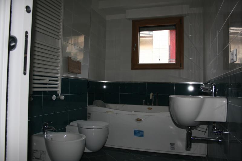 Appartamento in vendita a Campobasso, Centro