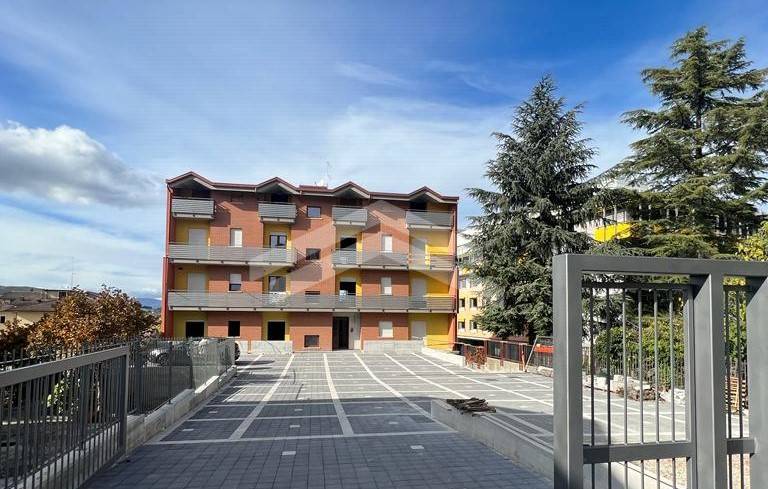 Appartamento in vendita a Campobasso, Centro