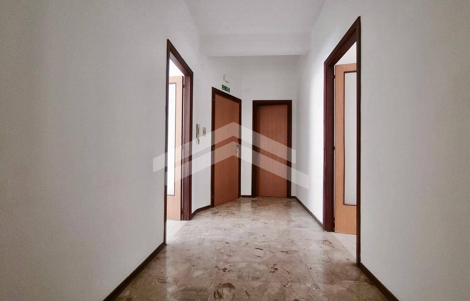 Studio/Ufficio in vendita a Campobasso, Centro