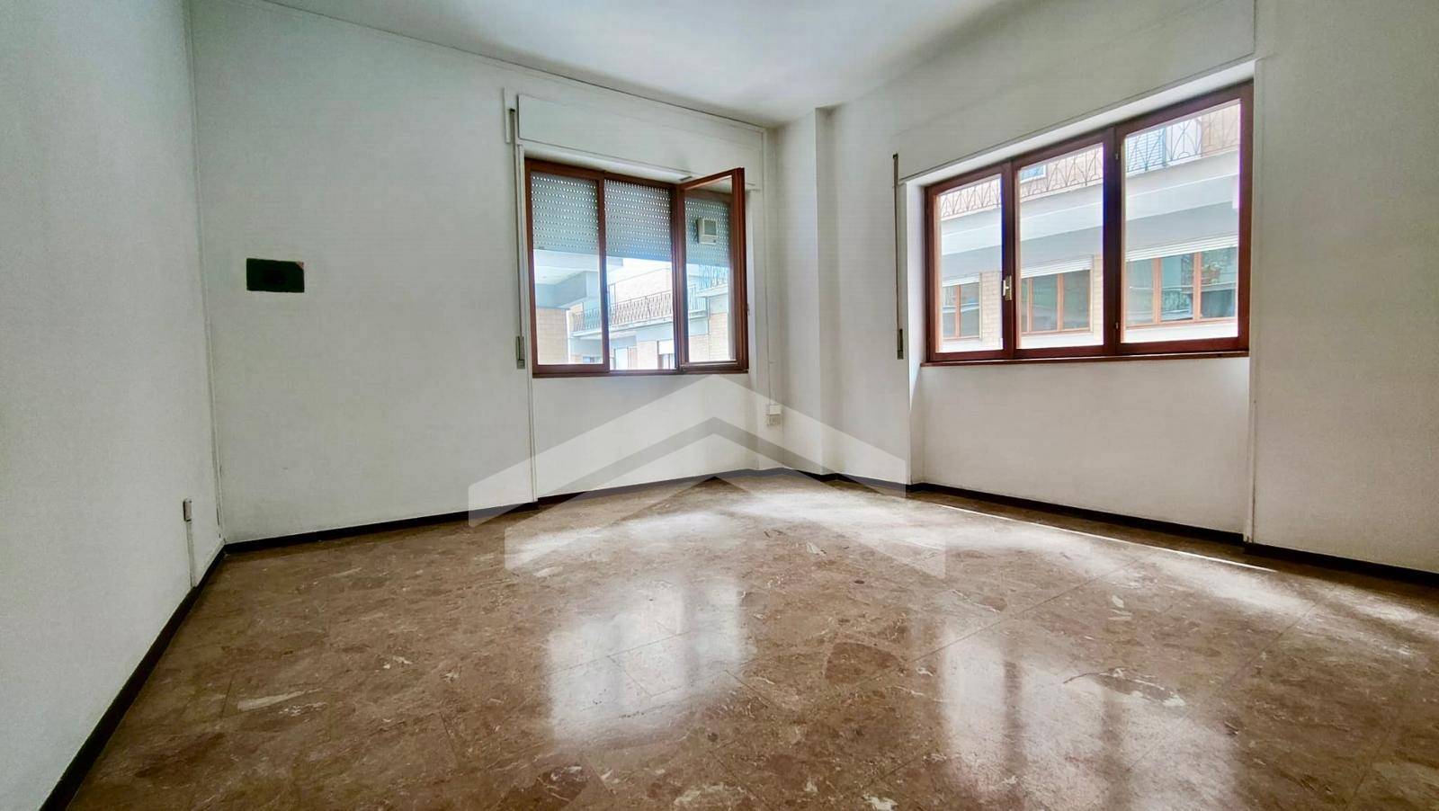 Studio/Ufficio in vendita a Campobasso, Centro