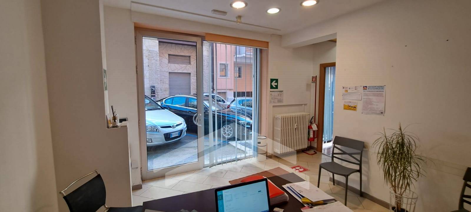 Locale commerciale in vendita a Campobasso, Centro