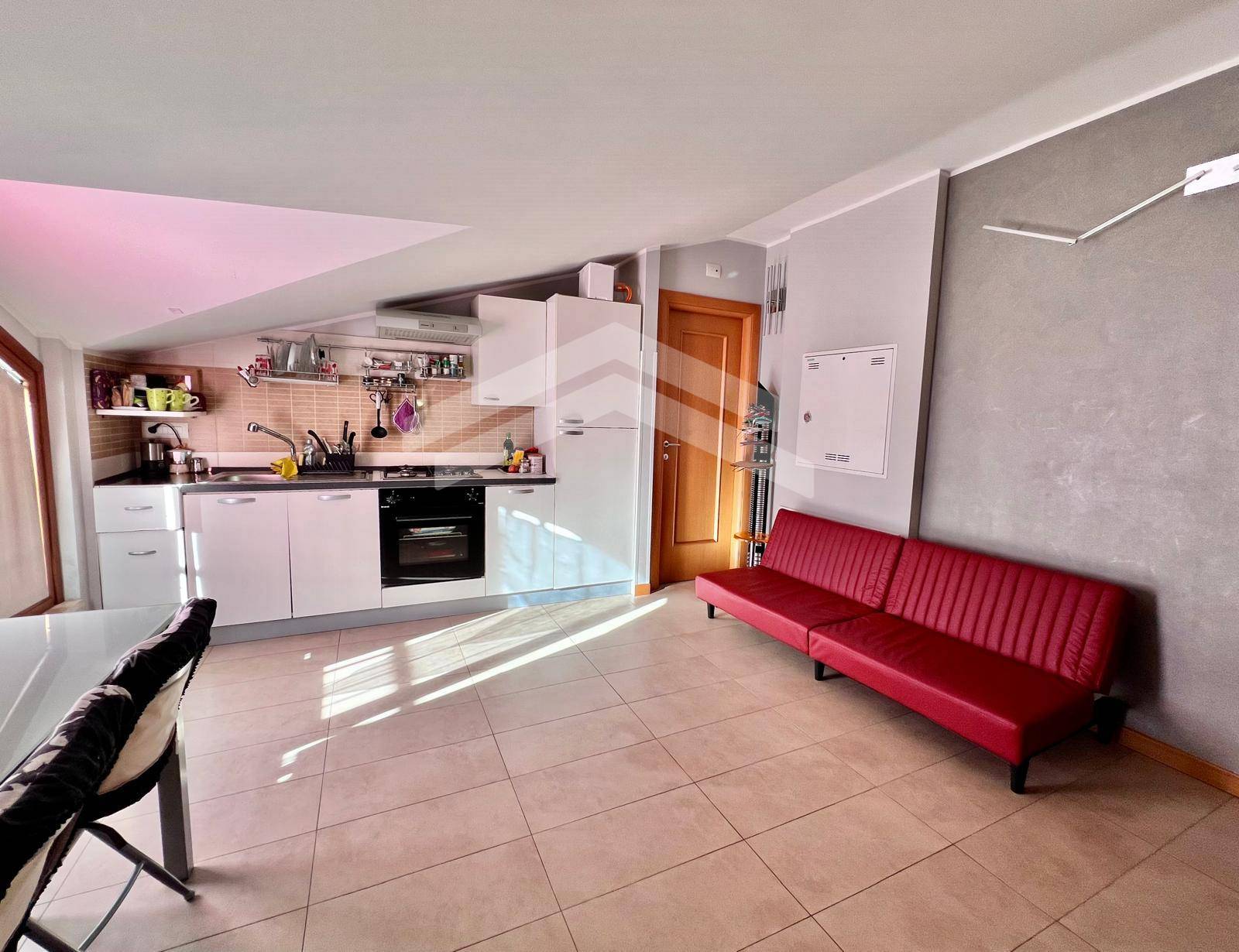 Appartamento in affitto a Campobasso, Centro