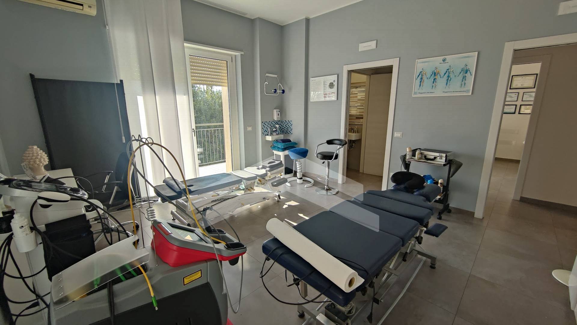 Studio/Ufficio in vendita a Campobasso, Semicentro