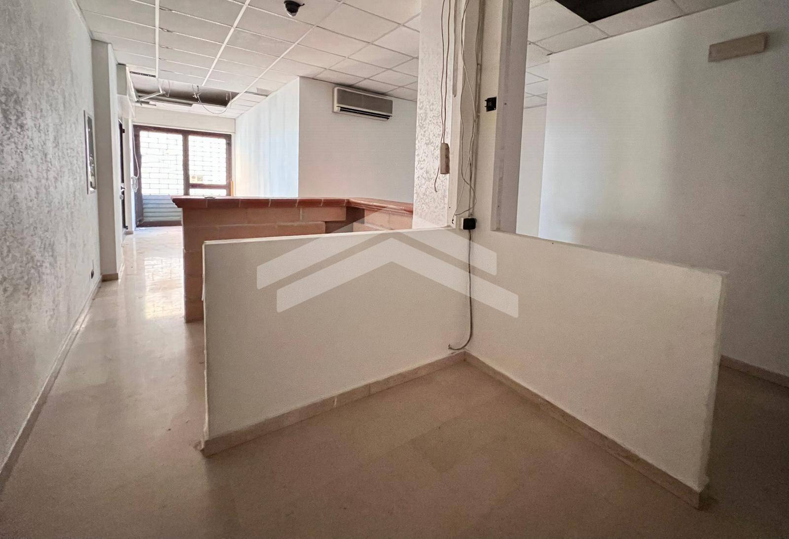 Locale commerciale in affitto a Campobasso, Colle dell'Orso