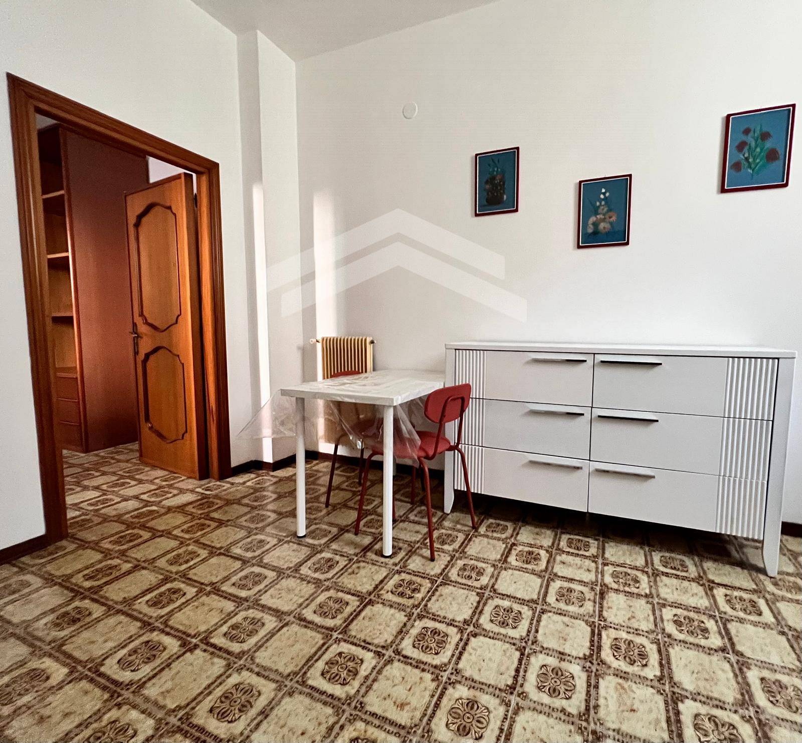 Appartamento in affitto a Campobasso, Centro