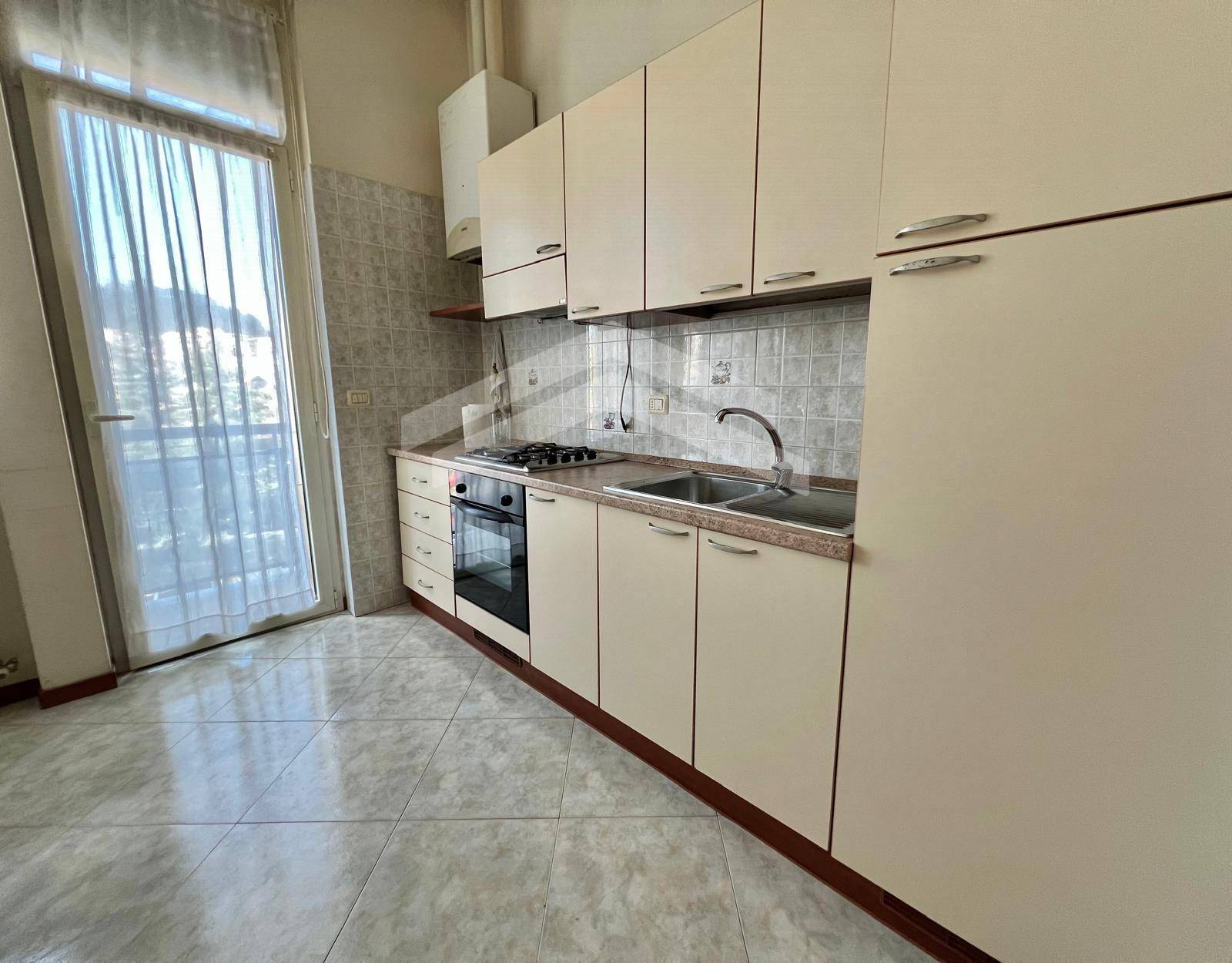 Appartamento in affitto a Campobasso, Centro