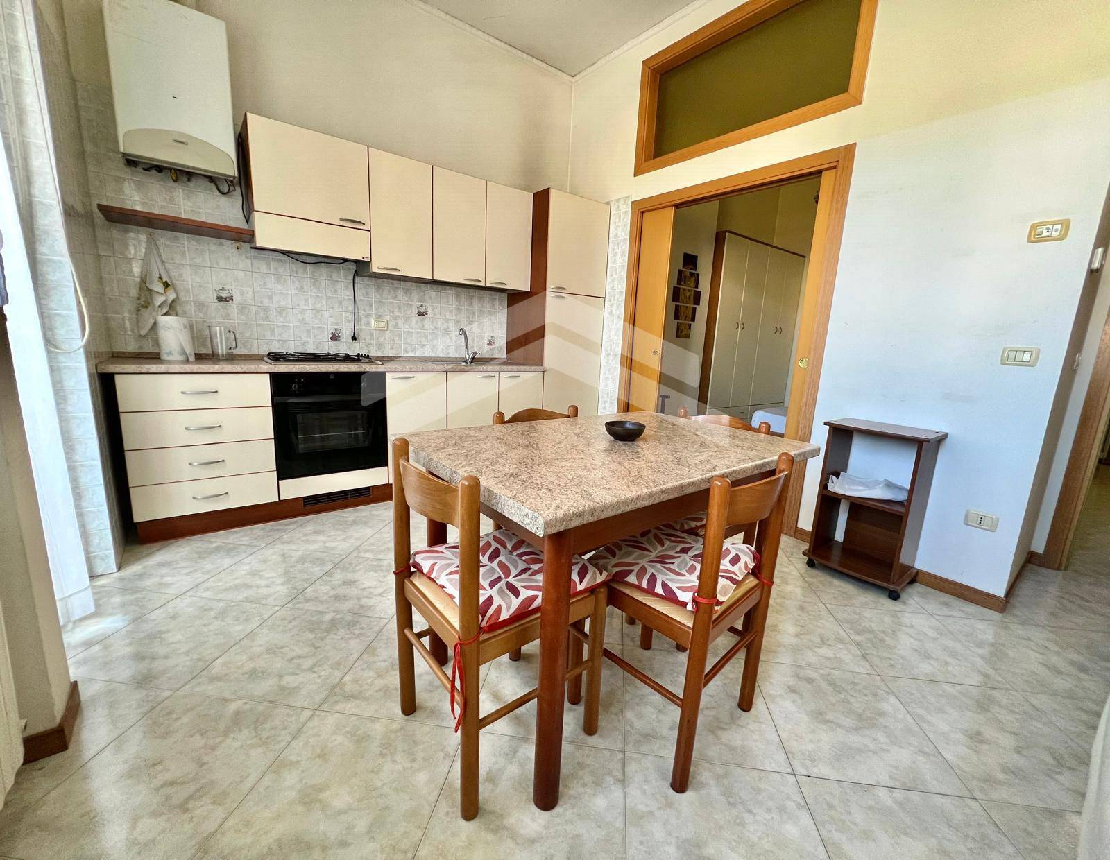 Appartamento in affitto a Campobasso, Centro