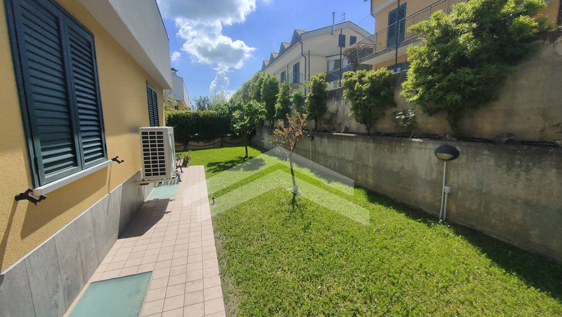 Villa bifamiliare in vendita a Ripalimosani