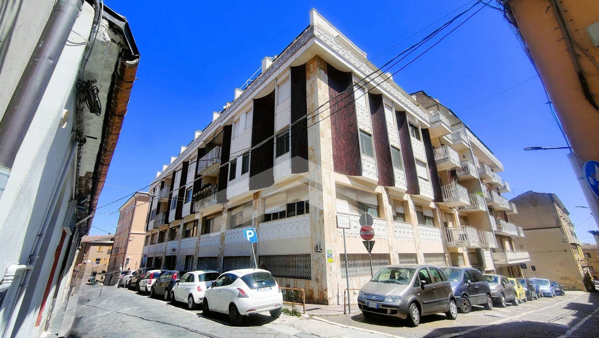 Appartamento in vendita a Campobasso, Centro