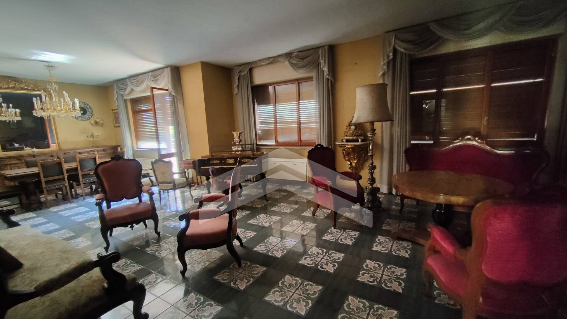 Villa bifamiliare in vendita a Campobasso, Centro