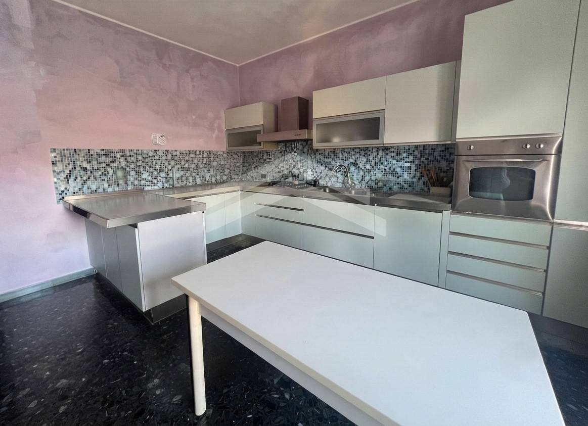 Appartamento in affitto a Campobasso, Centro