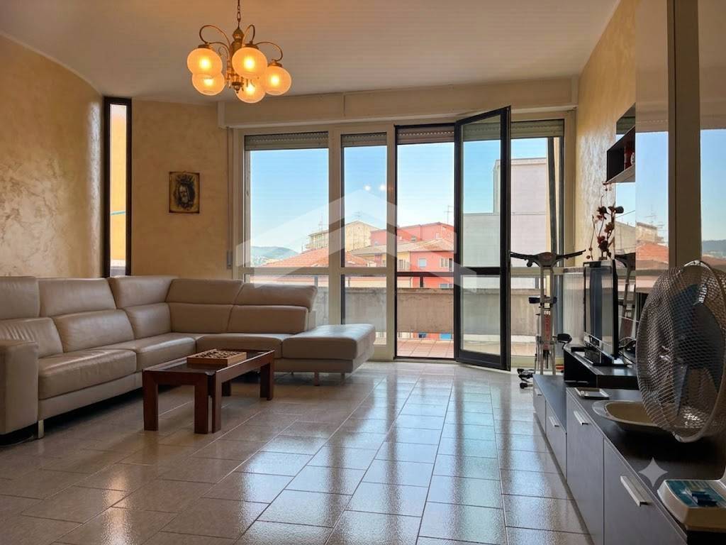 Appartamento in vendita a Campobasso, Centro