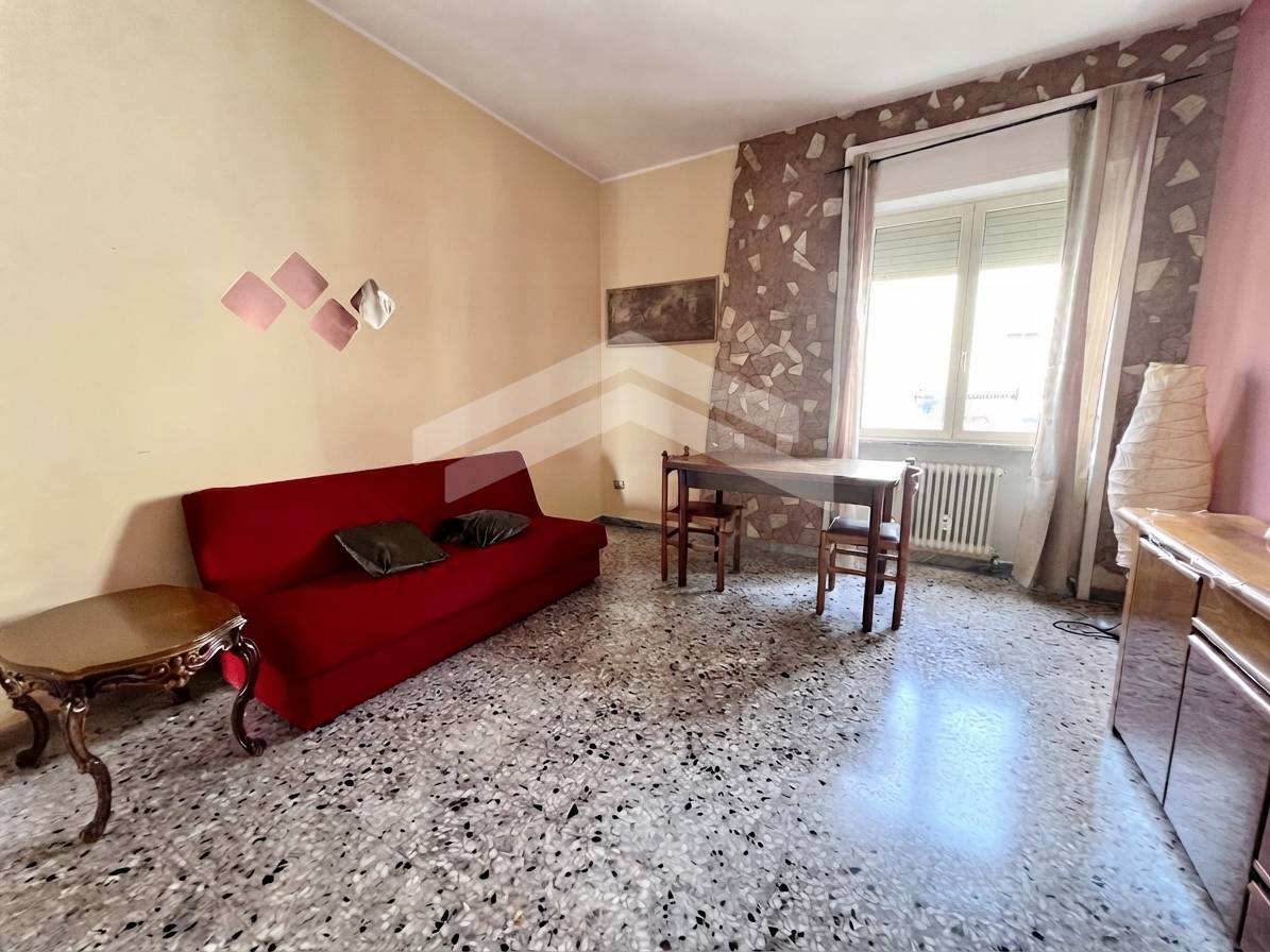 Appartamento in affitto a Campobasso, Centro