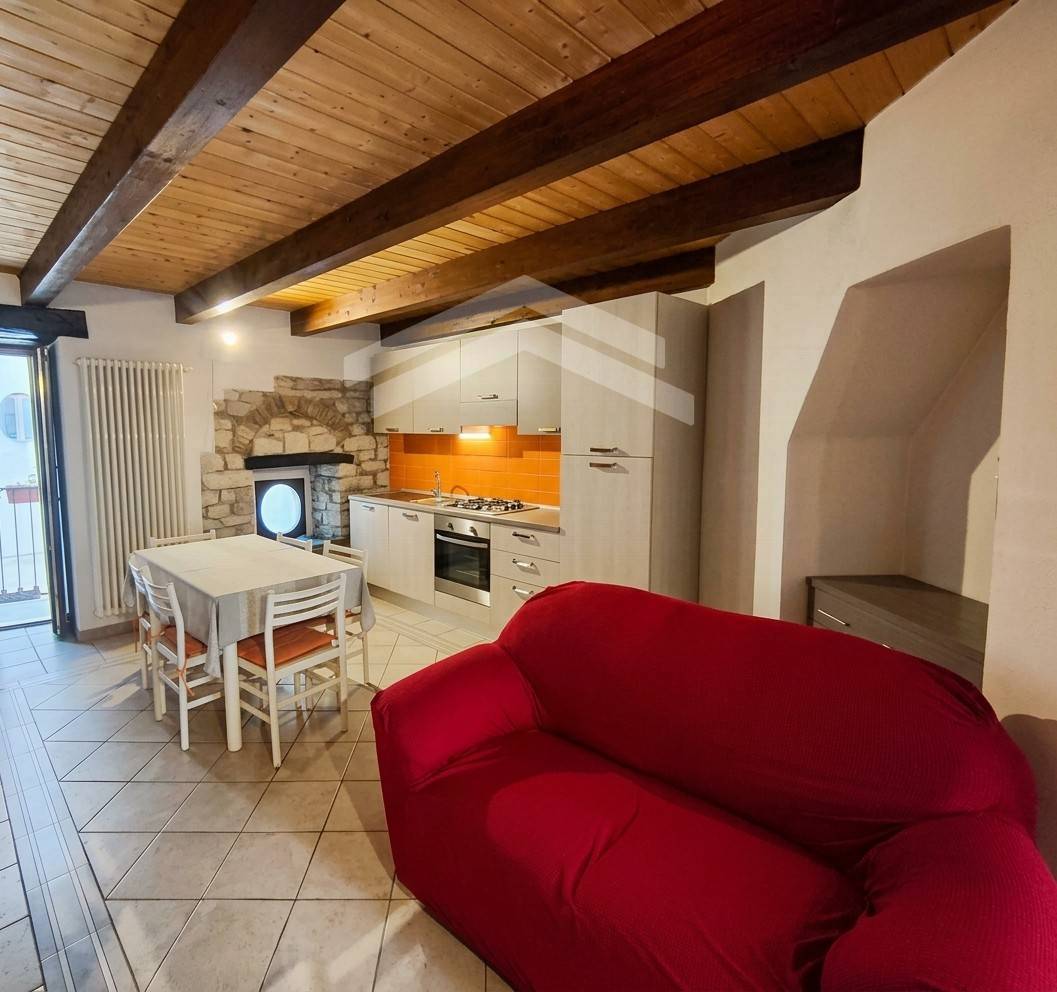 Appartamento in affitto a Campobasso, Centro storico