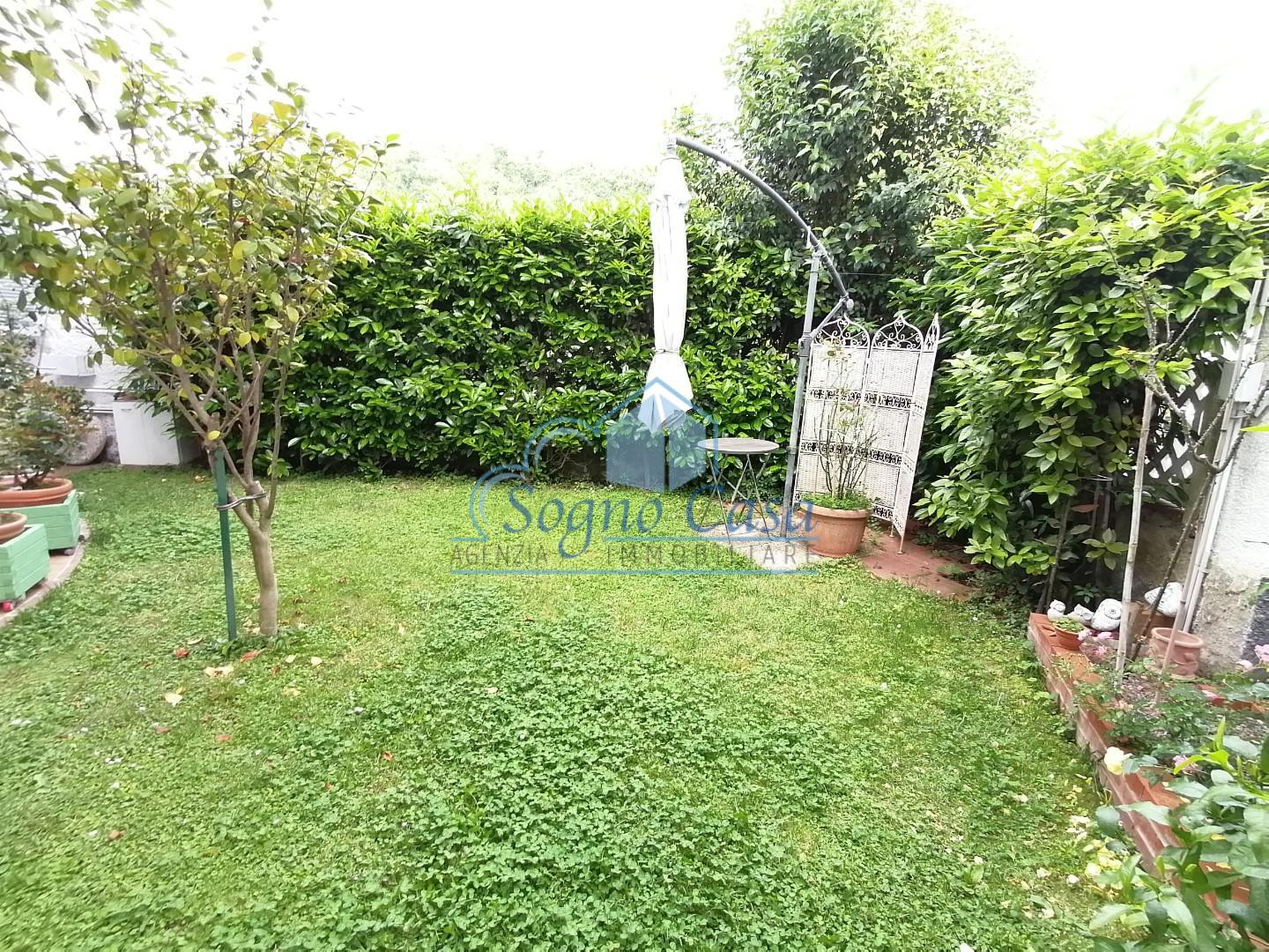 Casa indipendente con giardino, Ortonovo dogana