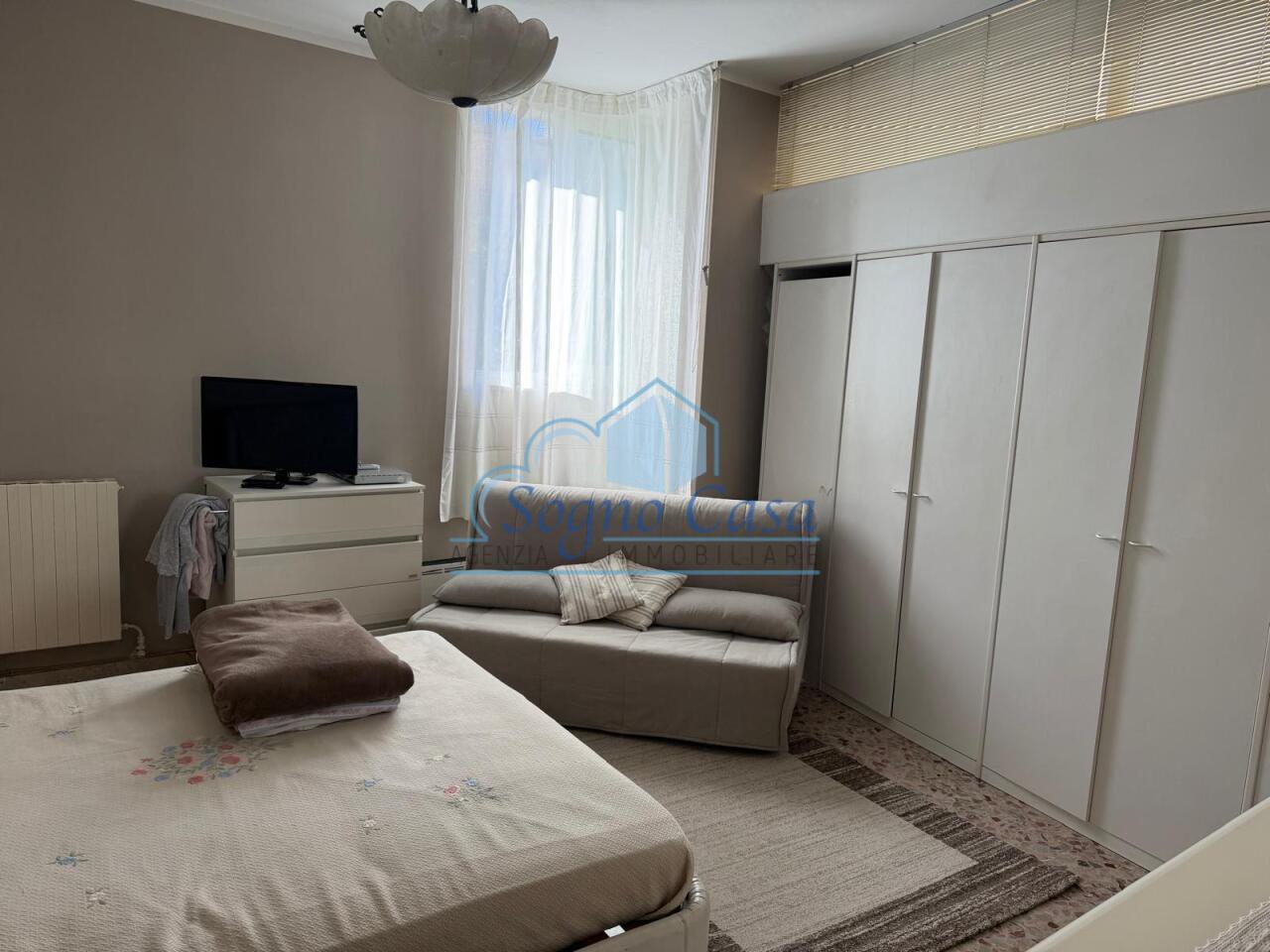 Stabile/Palazzo in vendita a Carrara