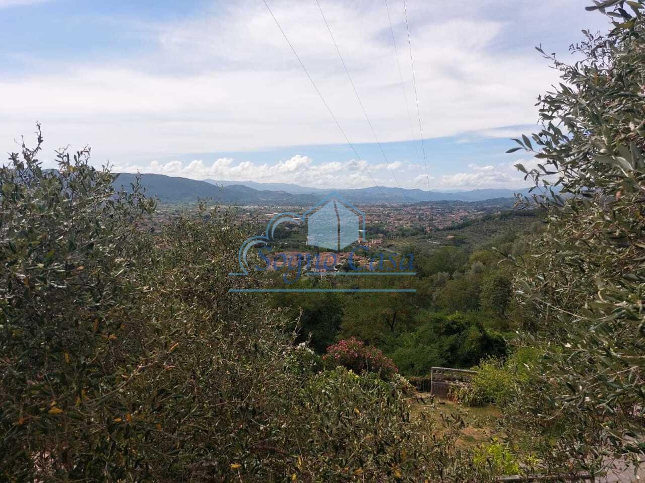 Casa indipendente con terrazzo, Ortonovo nicola