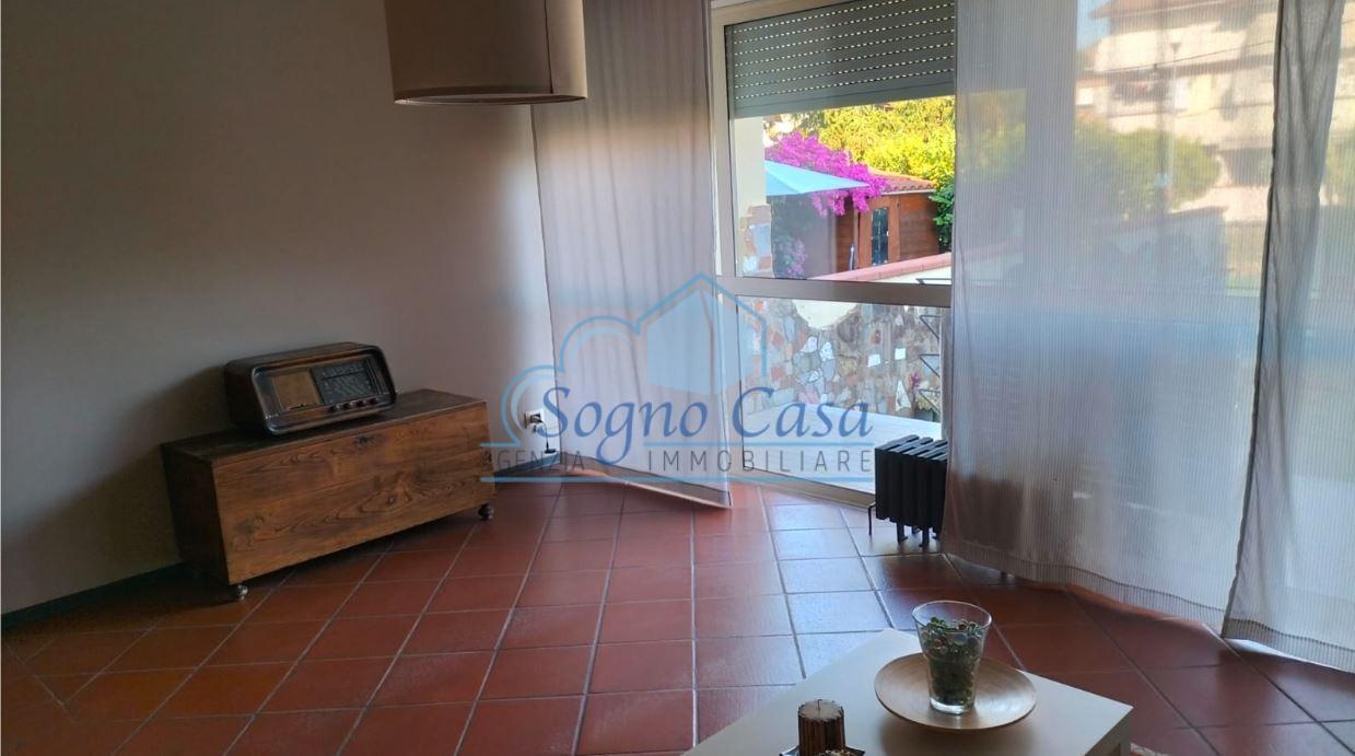 Casa indipendente con giardino, Ortonovo dogana