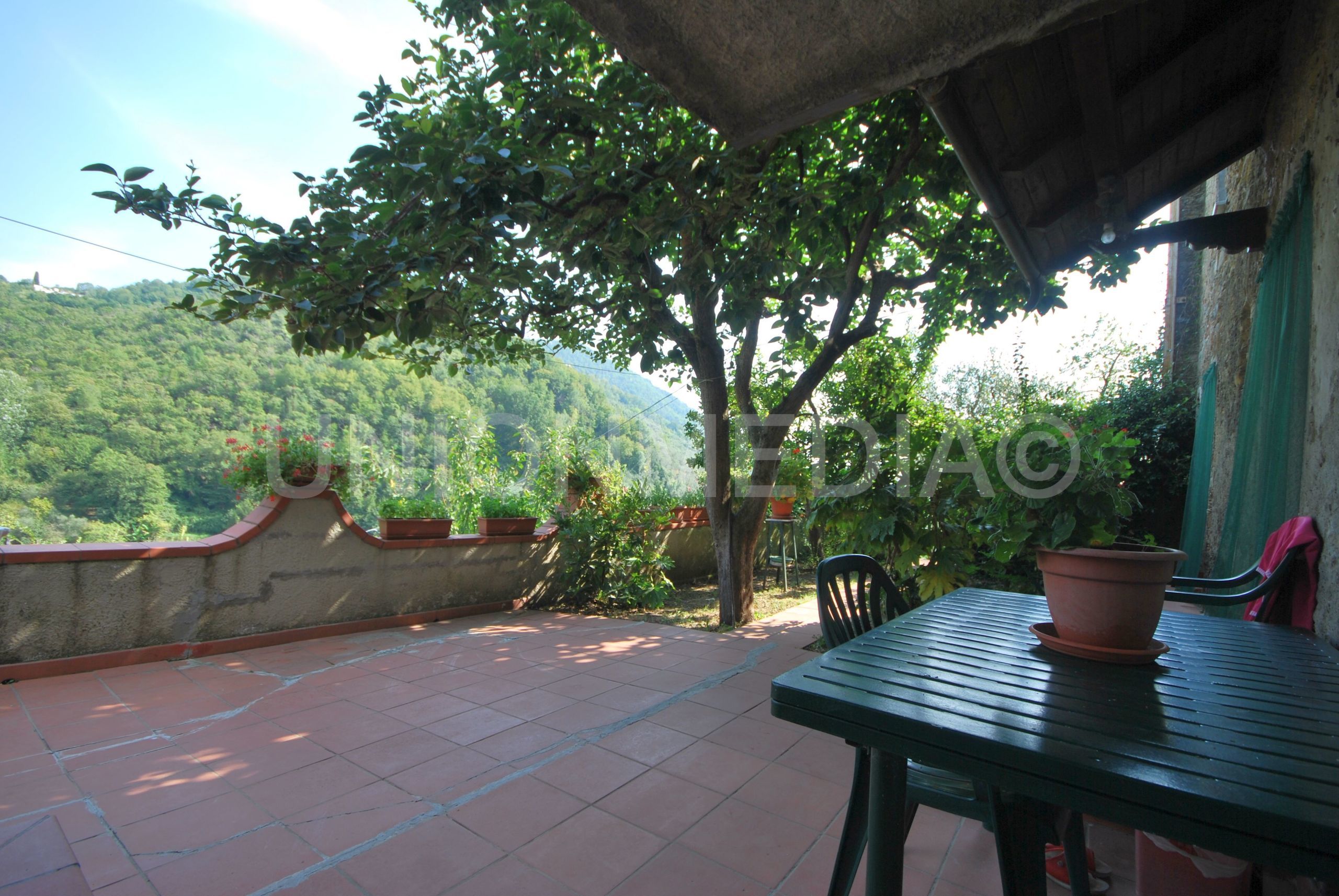 Casa indipendente in vendita in via annunziata, Ortonovo