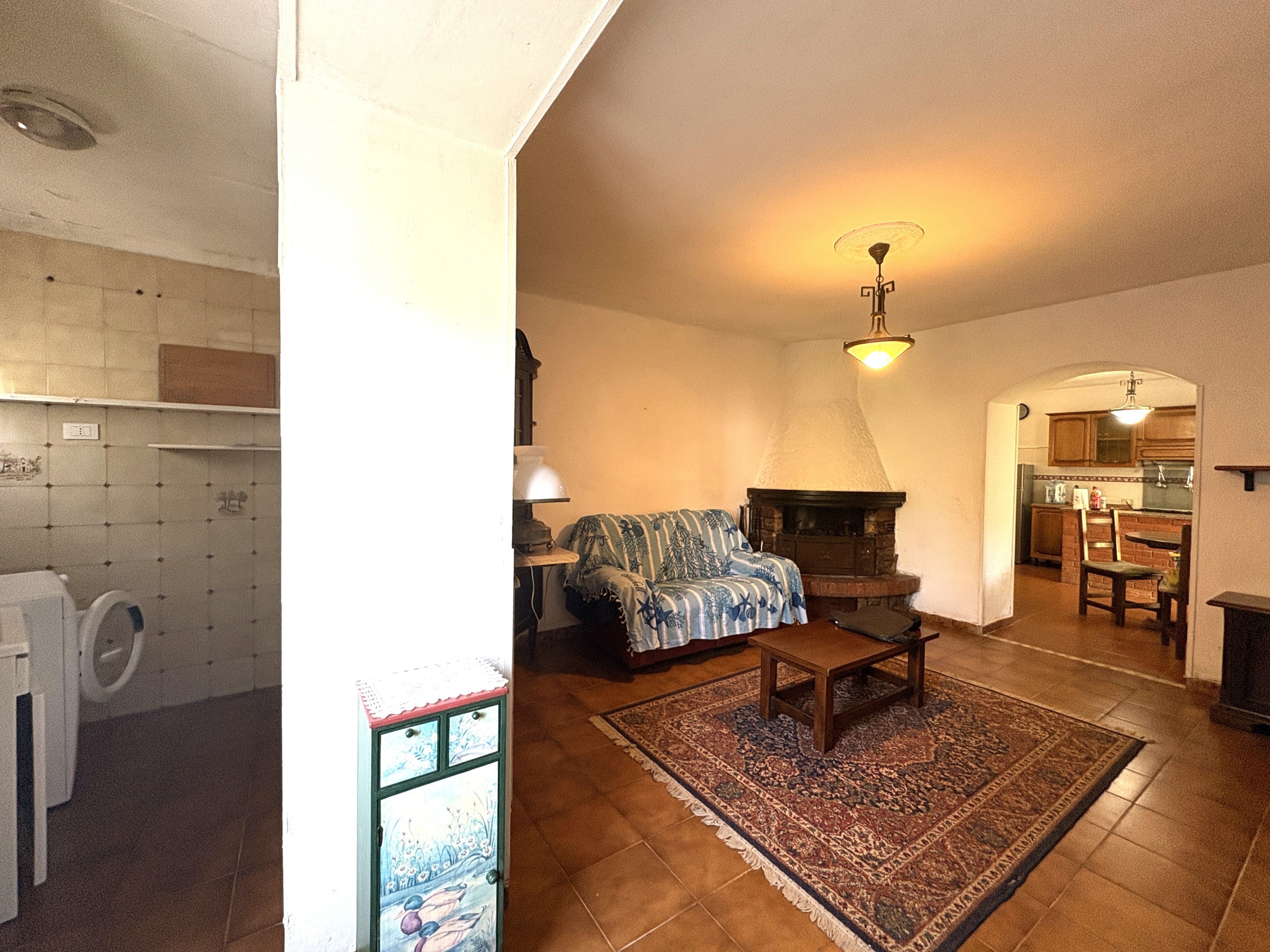 Trilocale con giardino in via c. a. fabbricotti, Ameglia