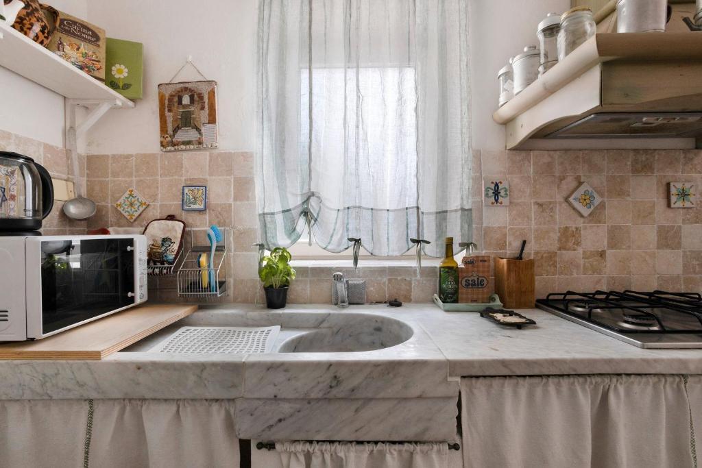 Casa indipendente in affitto a Sarzana