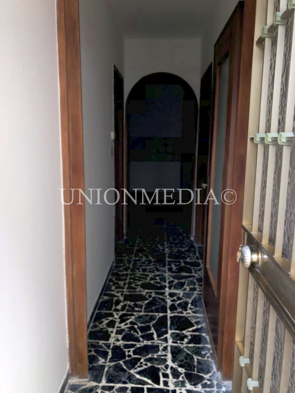 Trilocale da ristrutturare in via aurelia sud, Arcola