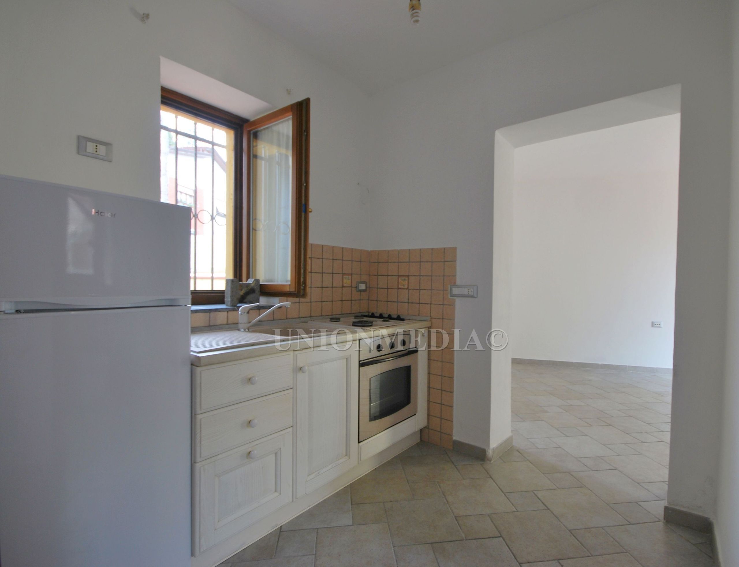 Bilocale in vendita in viale giuseppe mazzini, Sarzana