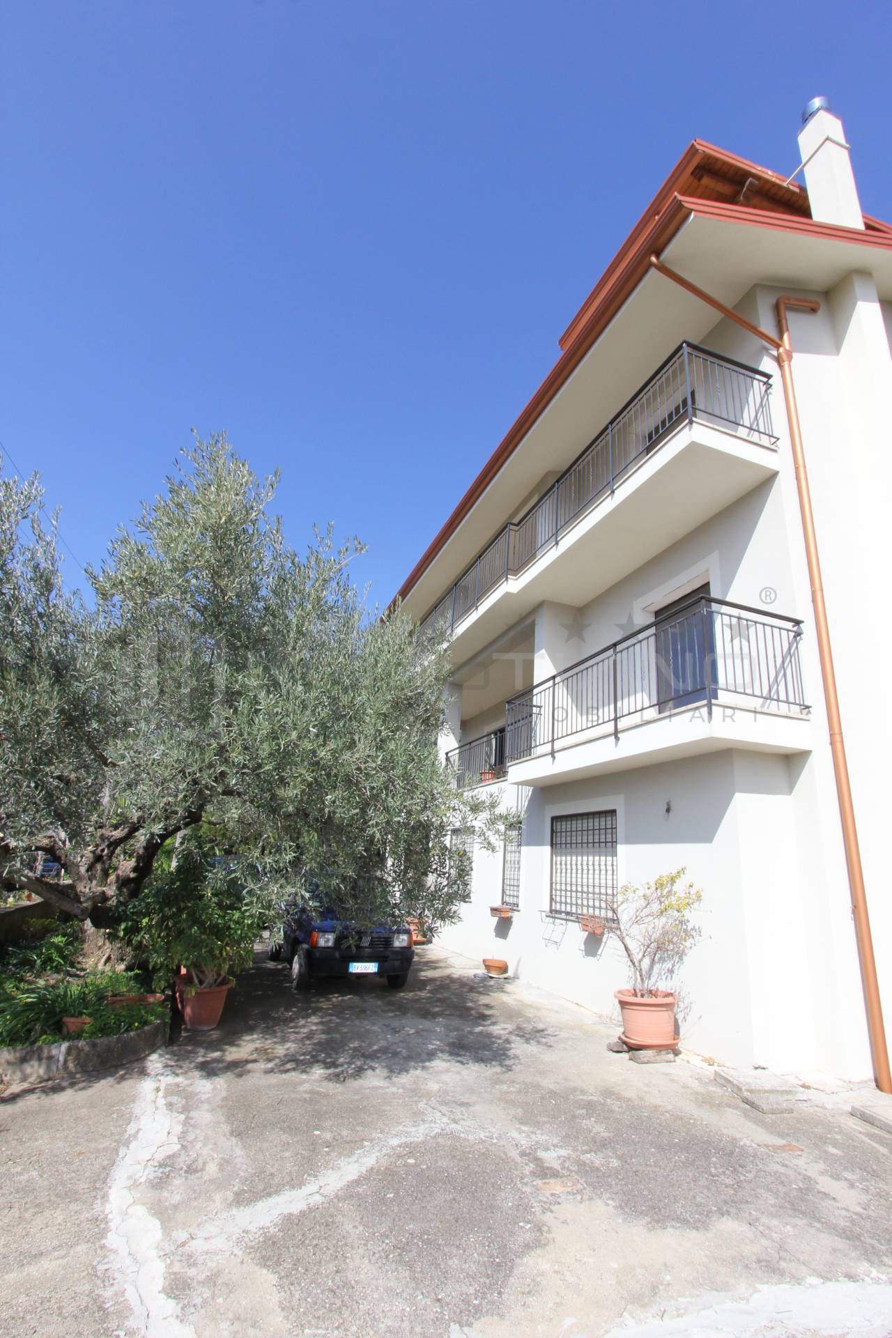 Casa singola in vendita a Zumpano