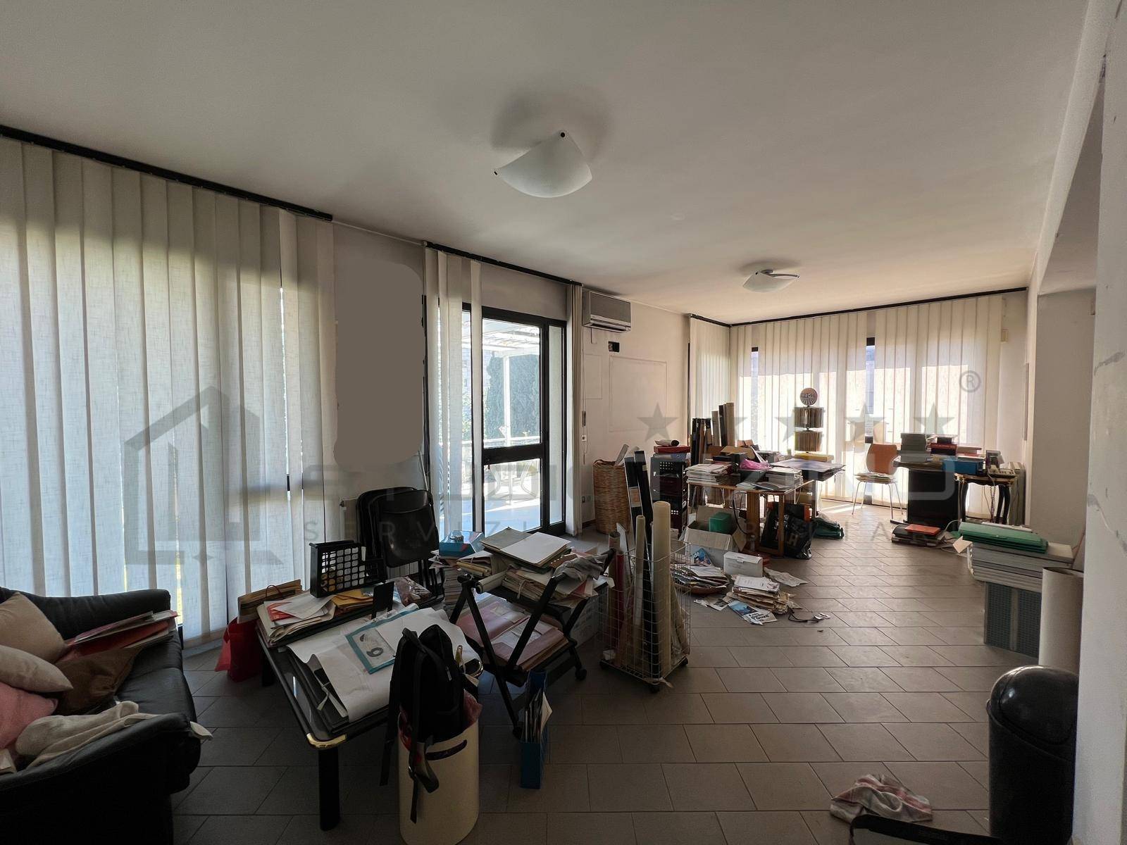 Studio/Ufficio in vendita a Rende, Roges - Commenda