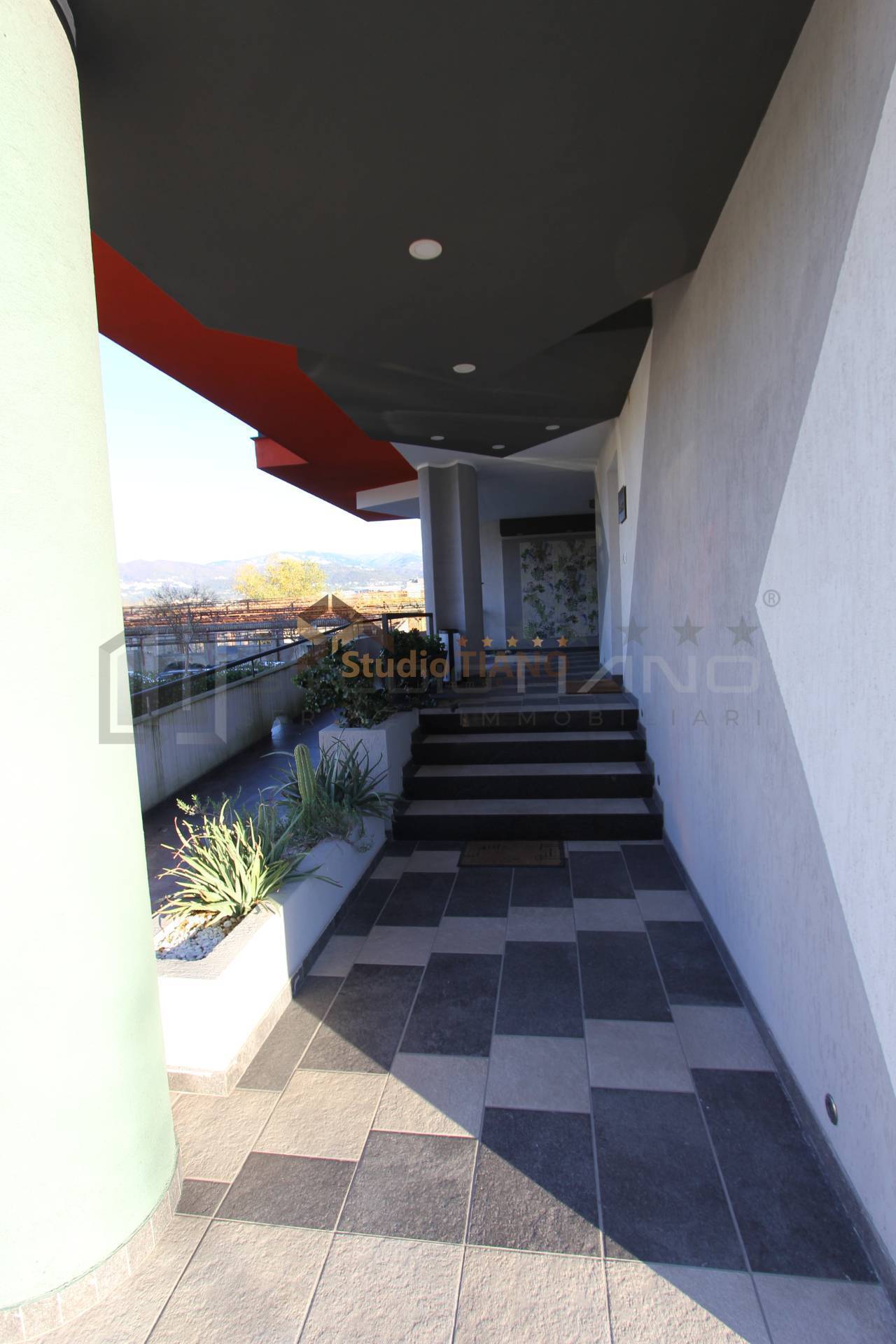 Appartamento in vendita a Rende, Roges - Commenda