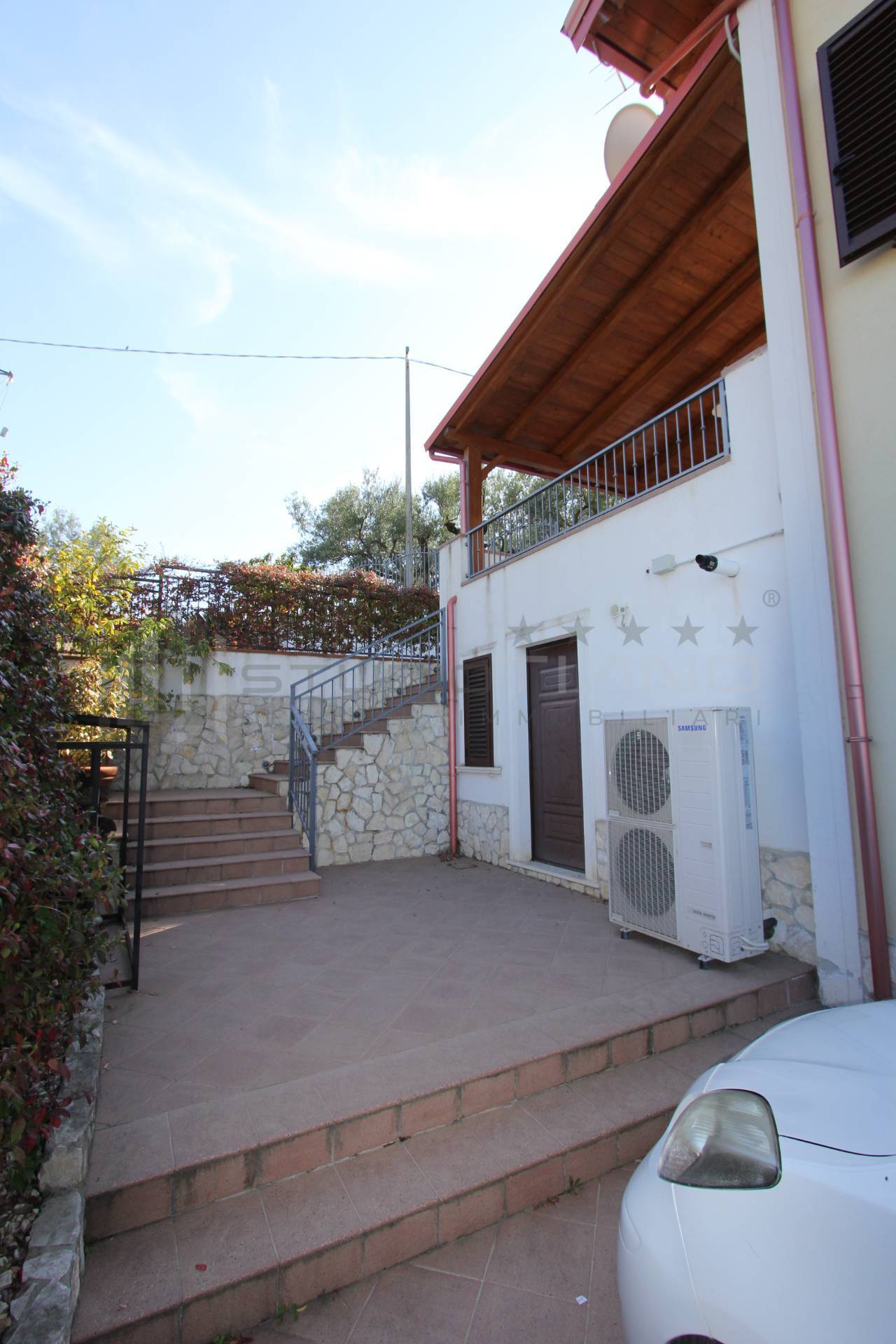 Casa singola in vendita a Cosenza, Sud