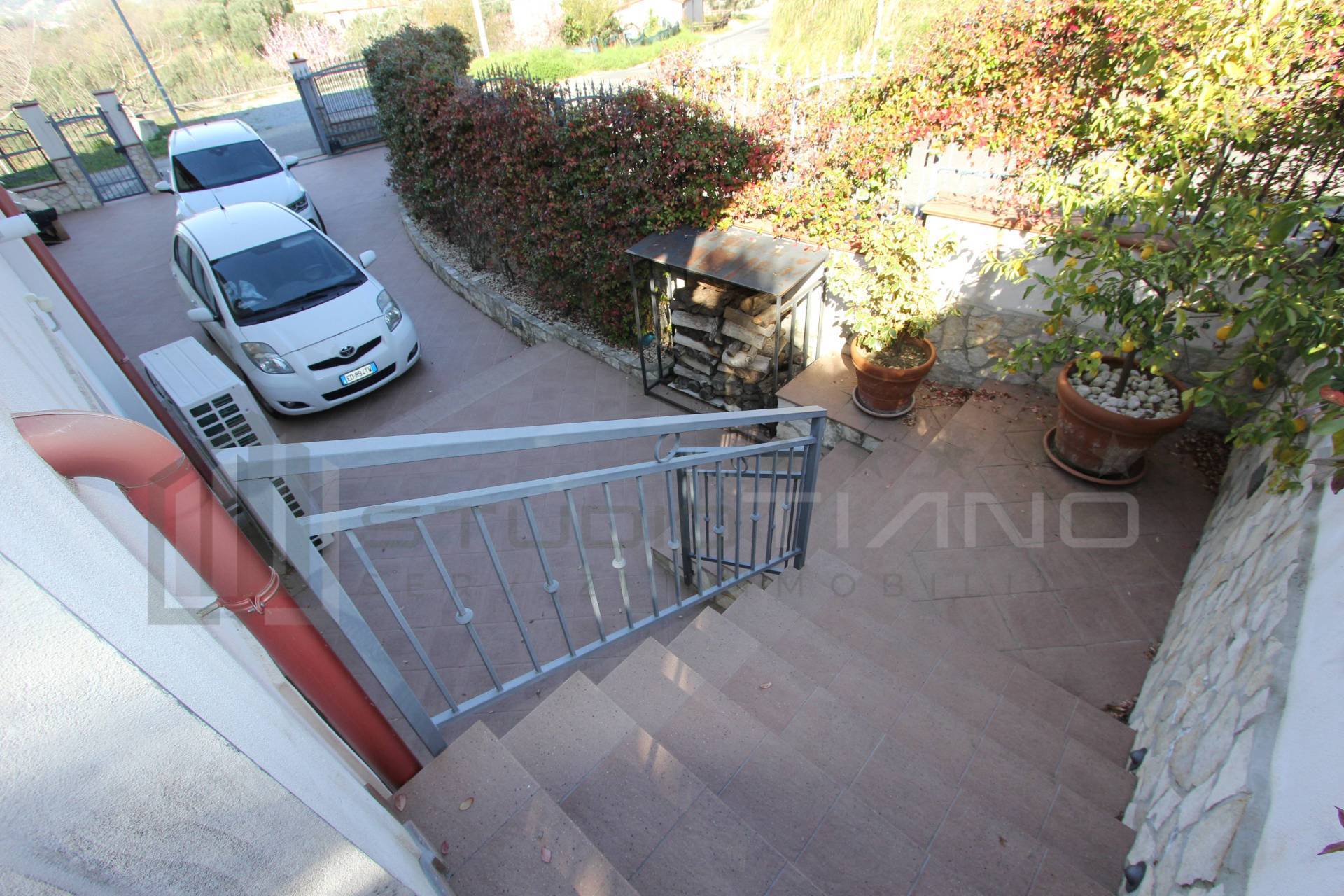 Casa singola in vendita a Cosenza, Sud