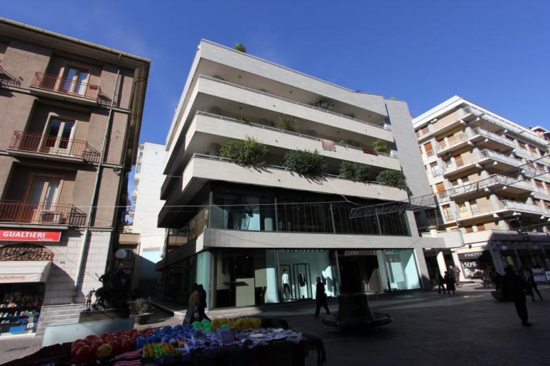 Appartamento in vendita a Cosenza, Centro