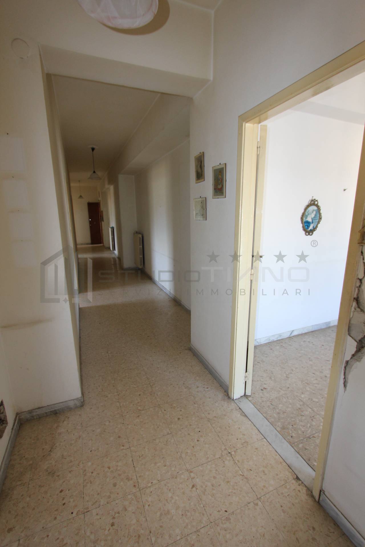 Appartamento in vendita a Cosenza, Centro