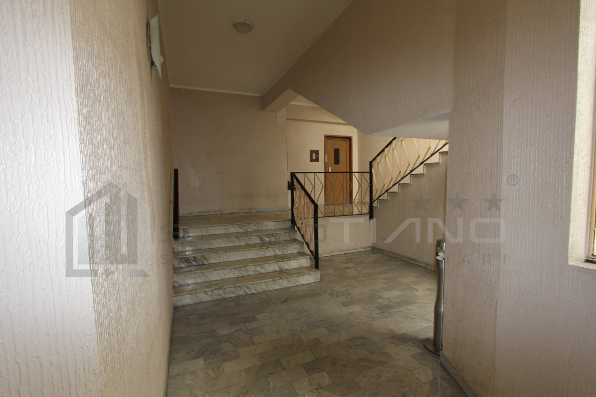 Appartamento in vendita a Cosenza, Centro