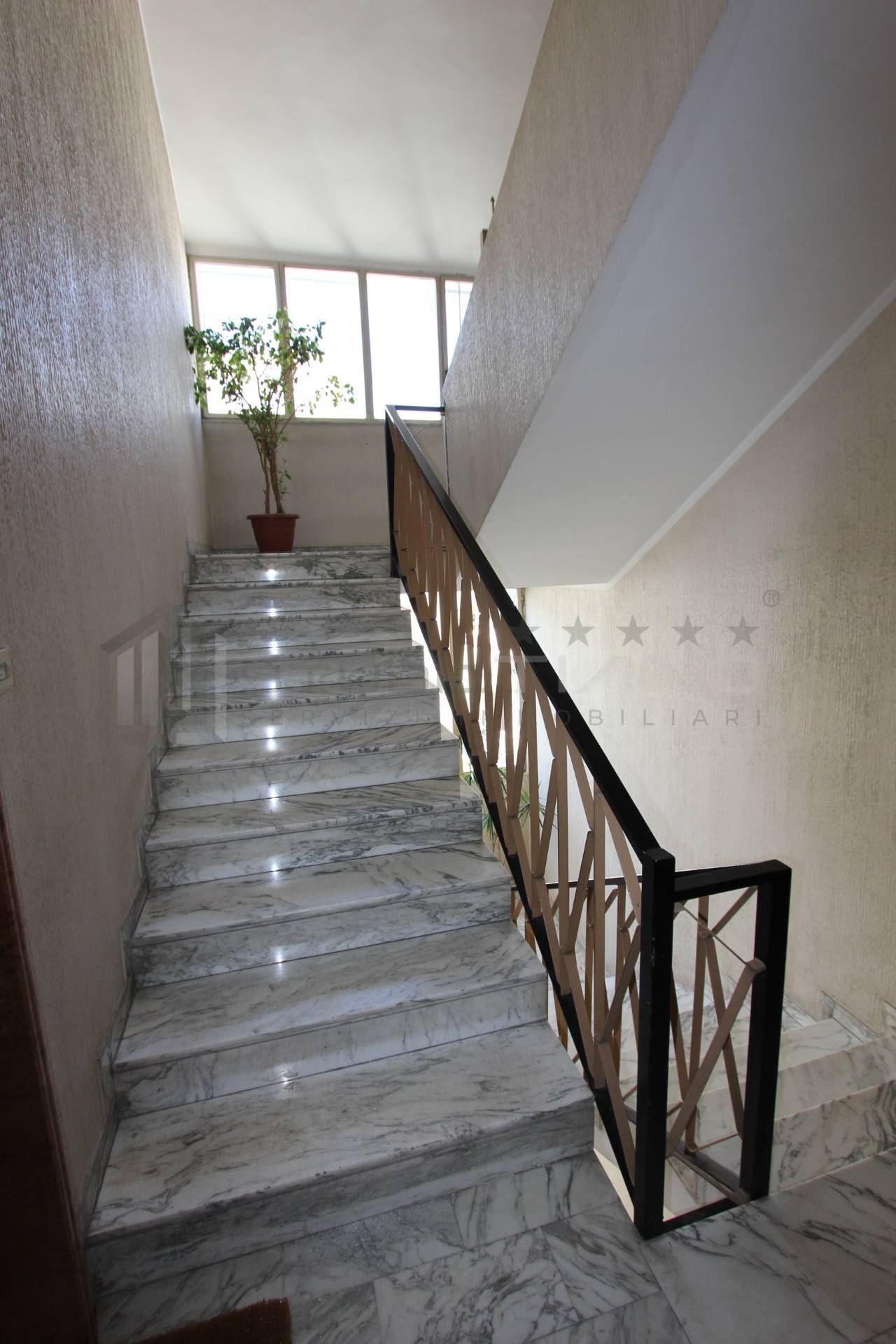 Appartamento in vendita a Cosenza, Centro