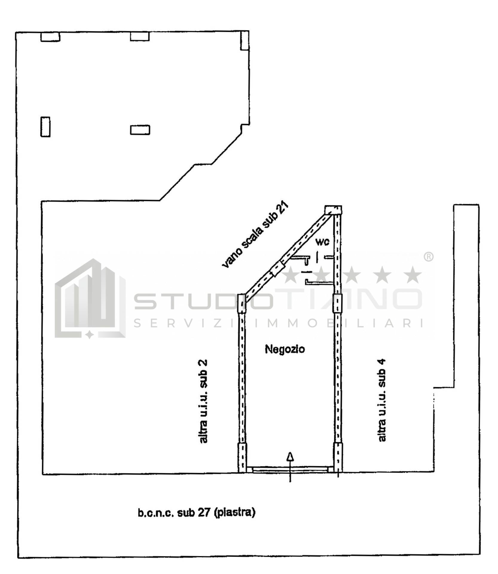 Locale commerciale in vendita a Rende, Saporito