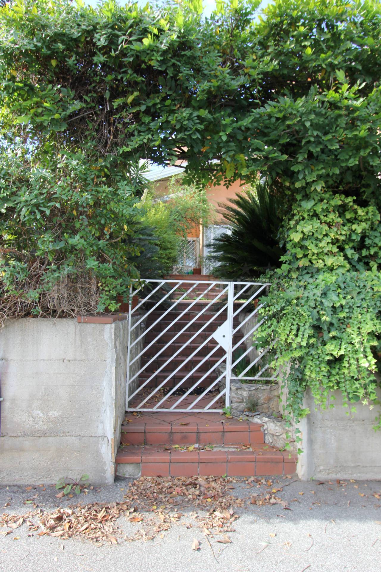 Villa in vendita a Rende, Roges - Commenda