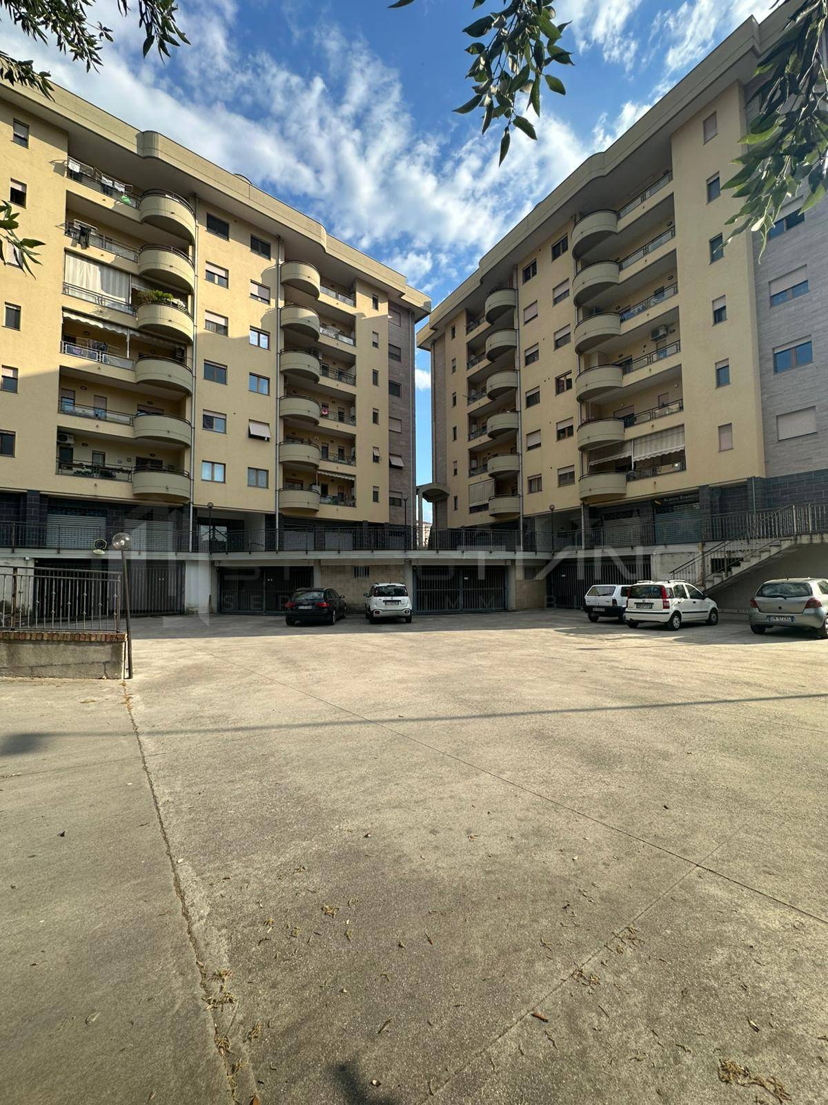 Studio/Ufficio in affitto a Cosenza, Nord