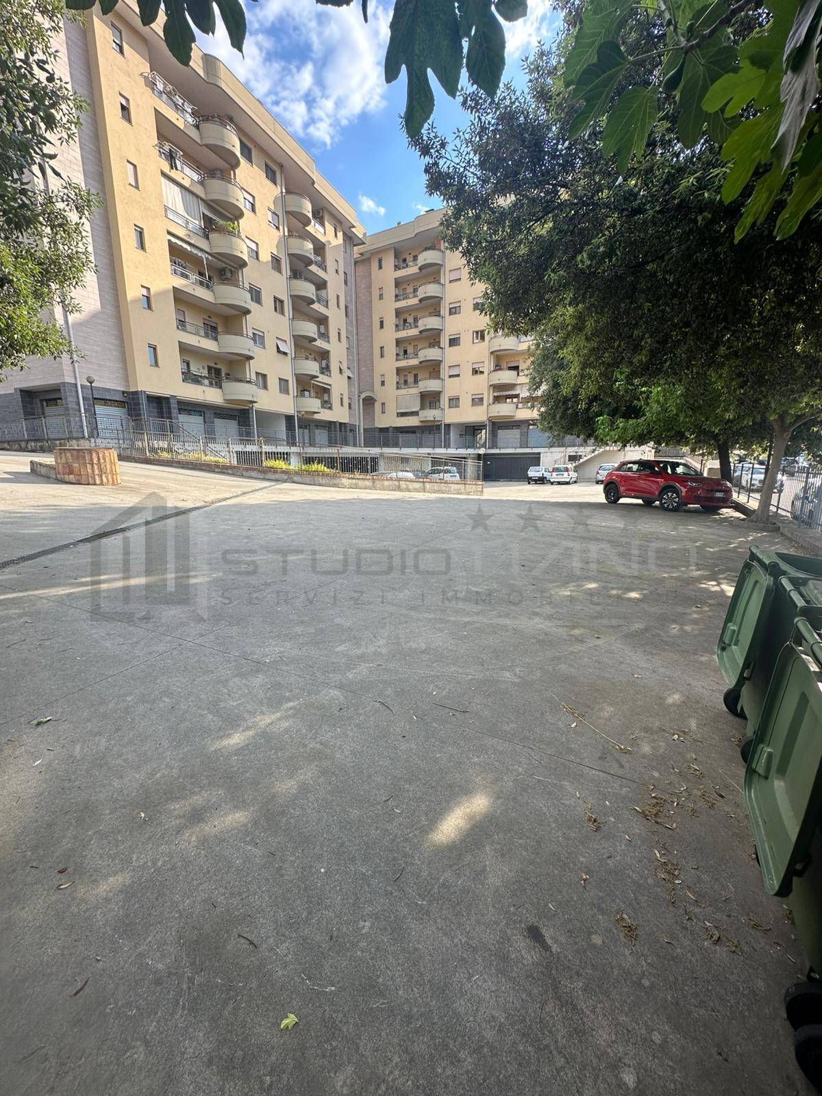 Studio/Ufficio in affitto a Cosenza, Nord