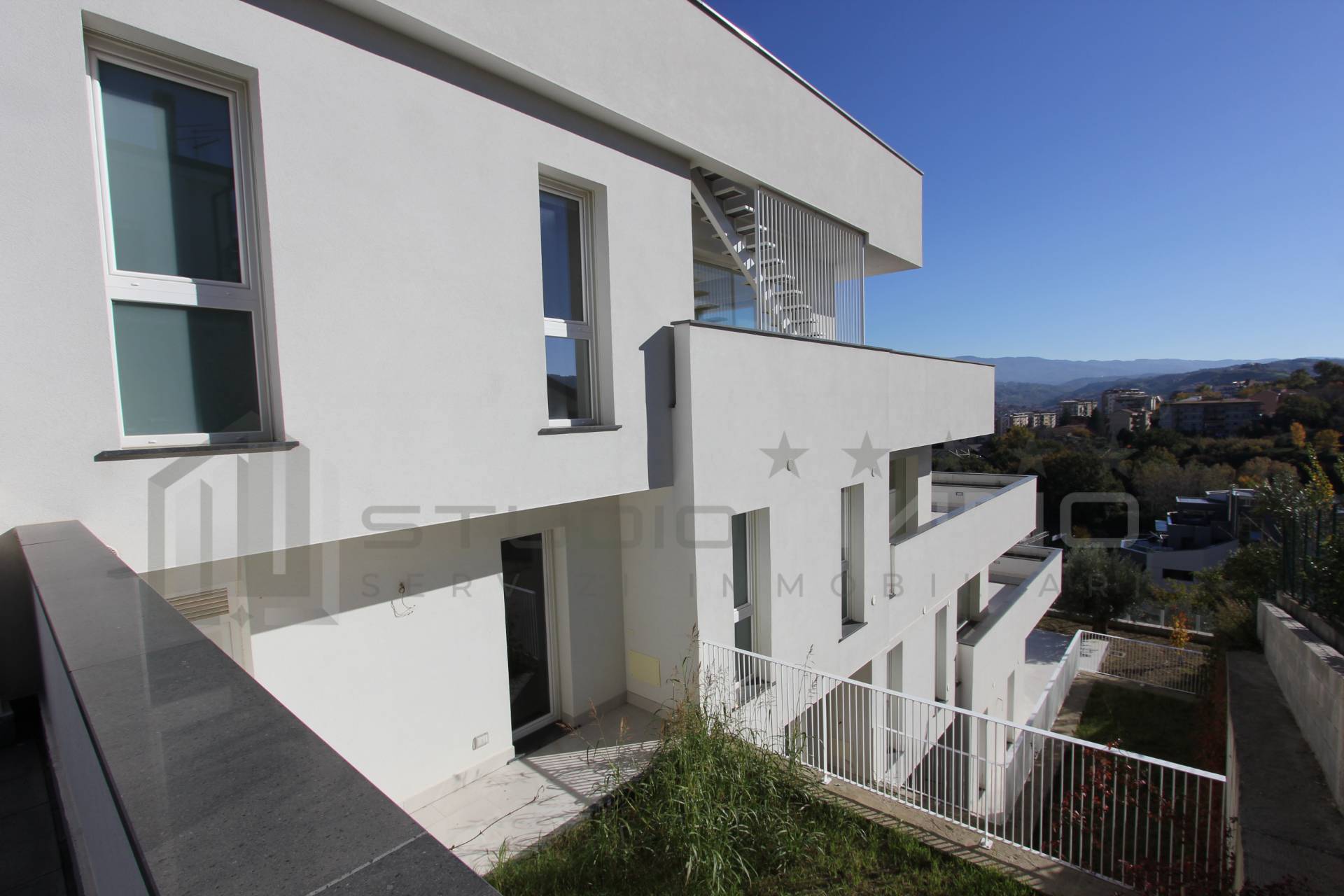 Appartamento in vendita a Cosenza, Sud
