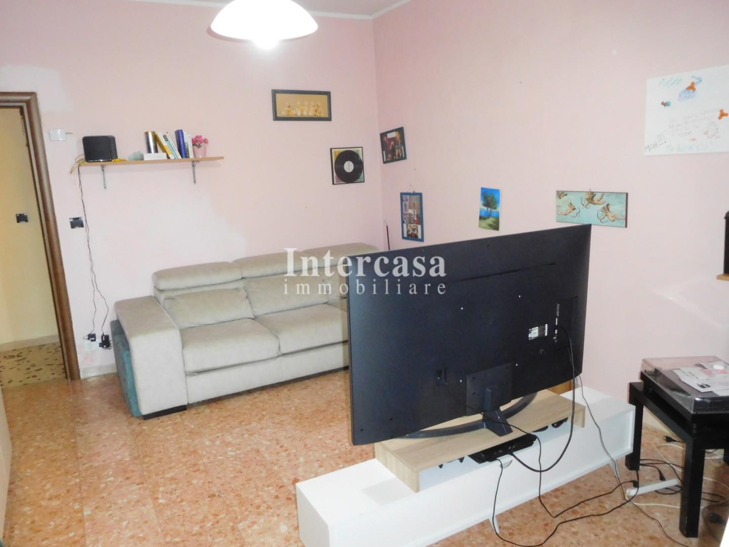 Attico con terrazzo, Pisa san francesco