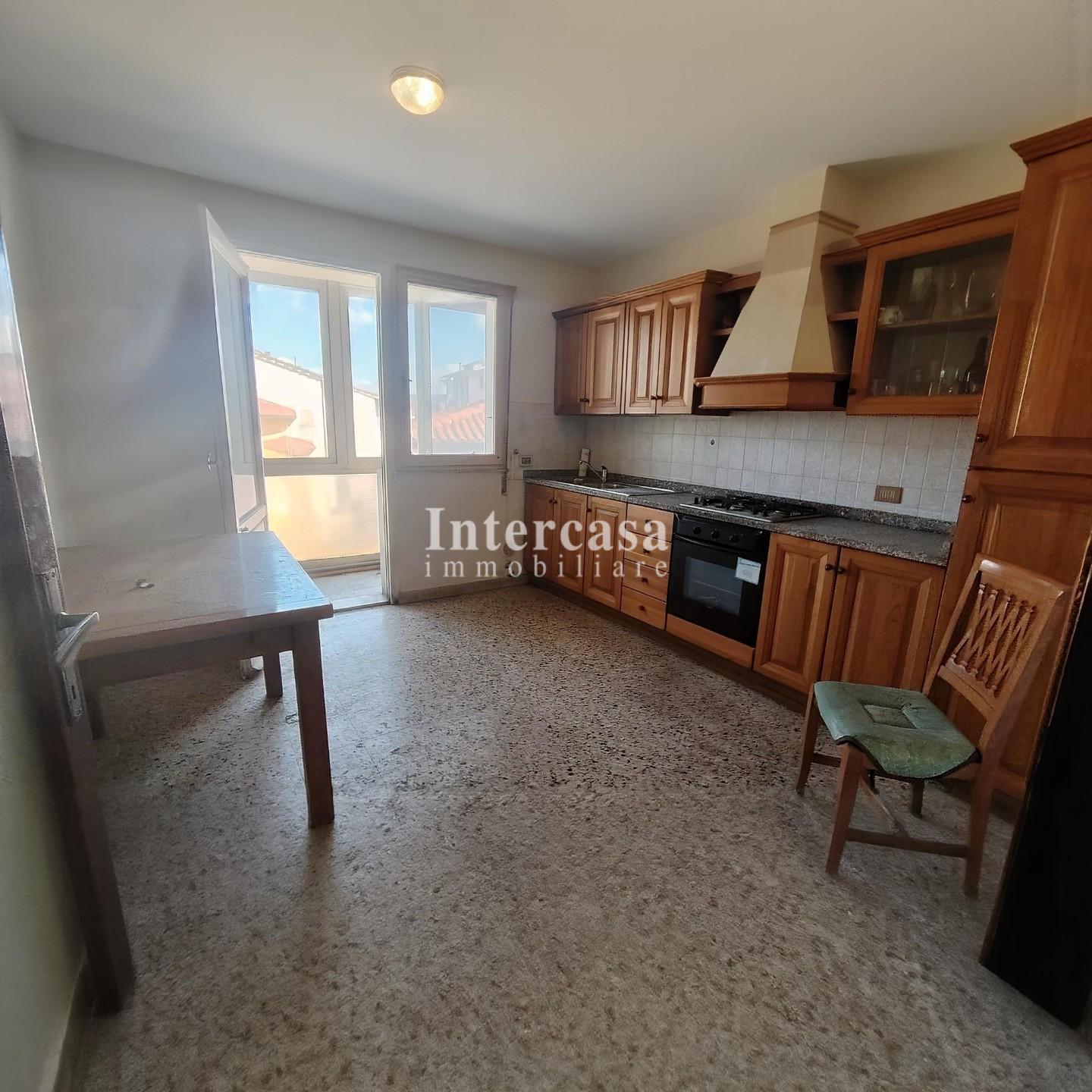 Quadrilocale in vendita, Pisa porta a lucca