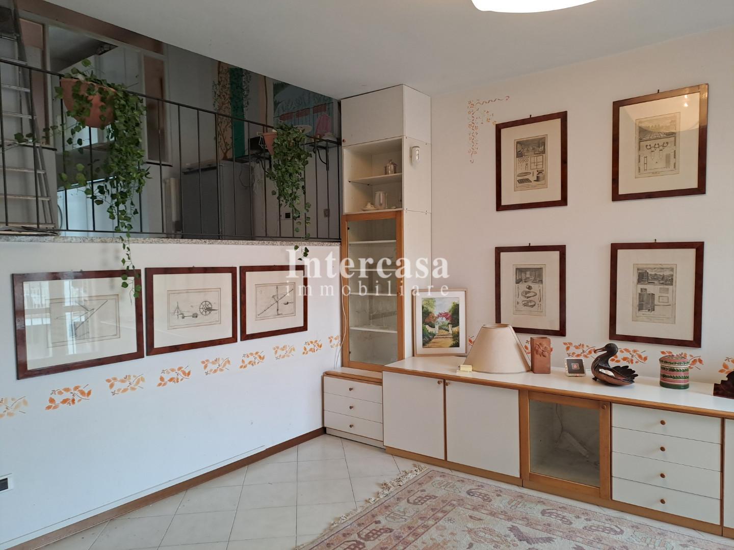 Villa con giardino, Fiesole compiobbi