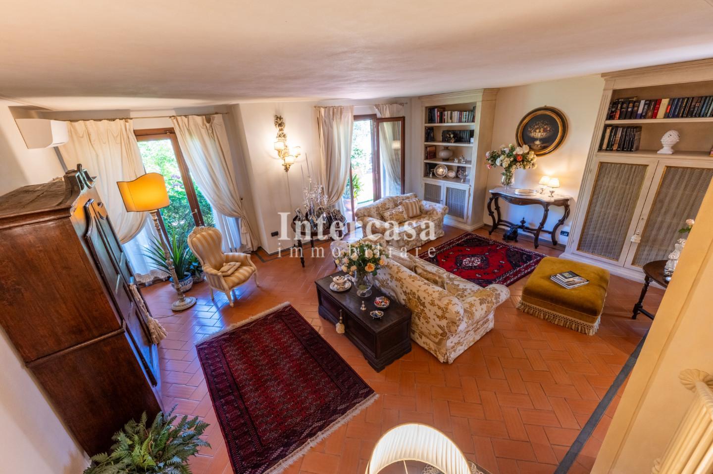 Villa Bifamiliare con giardino, San Giuliano Terme asciano