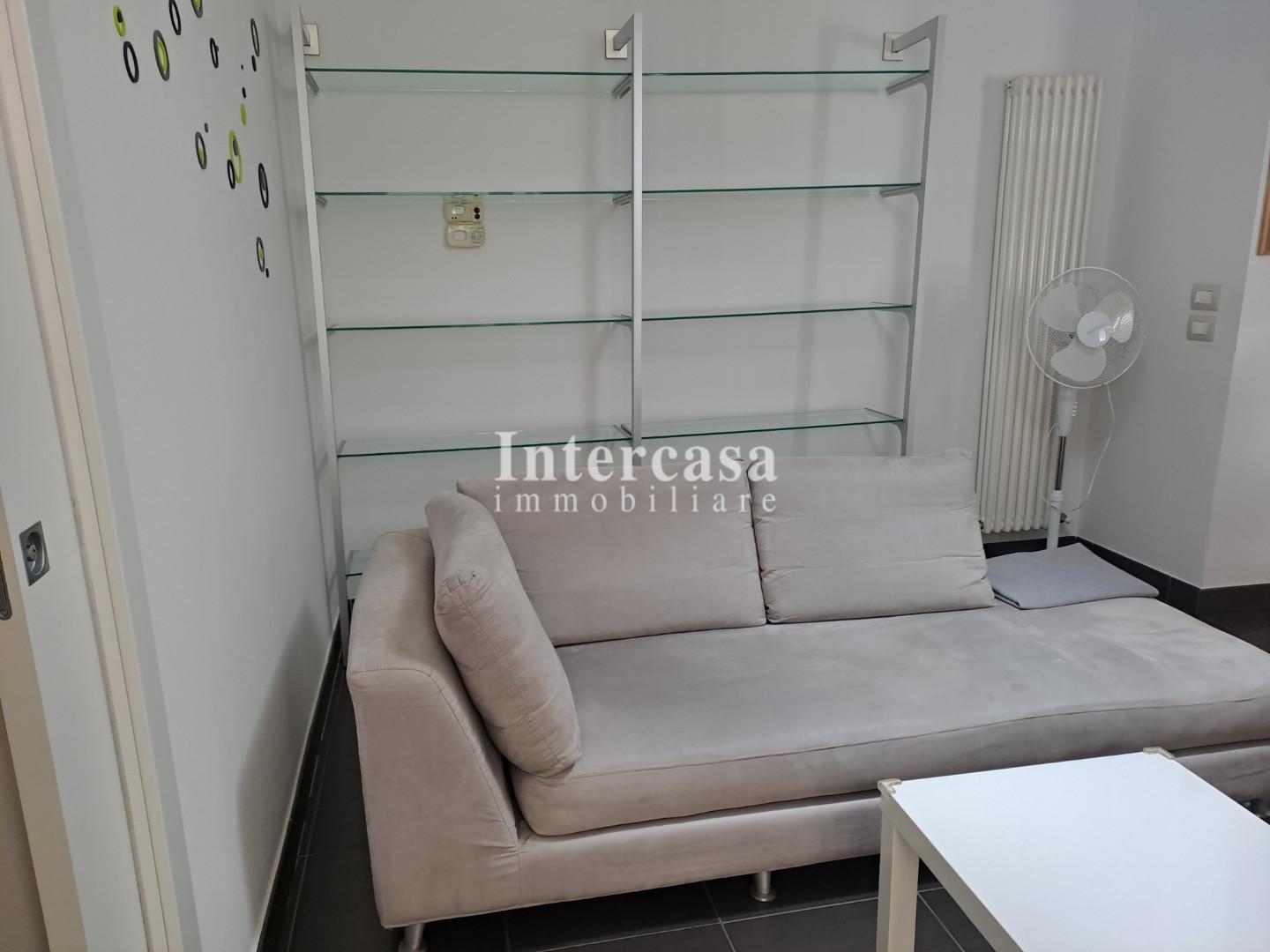 Quadrilocale arredato in affitto, Pisa ingegneria