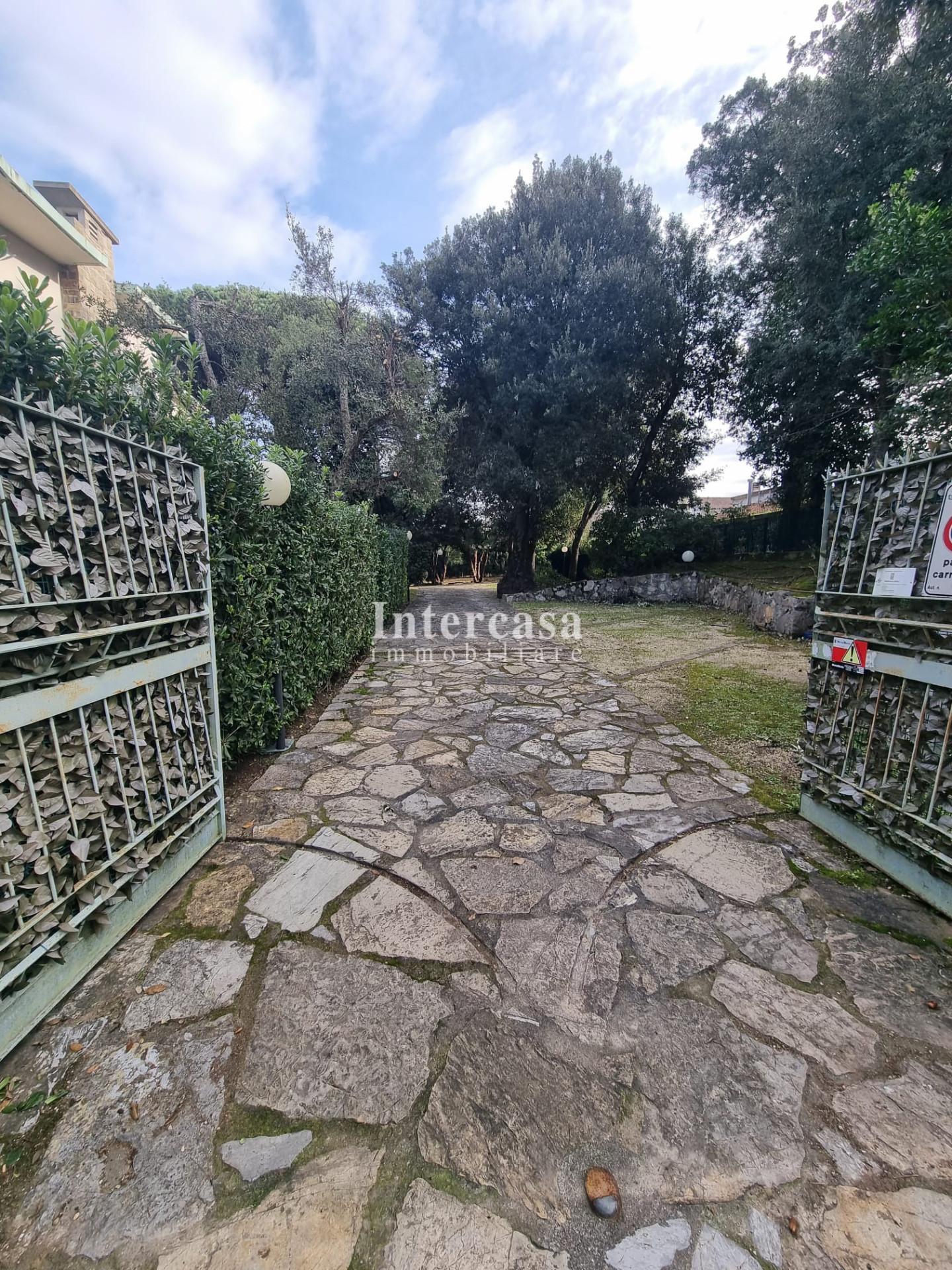 Villa arredata in affitto, Pisa tirrenia