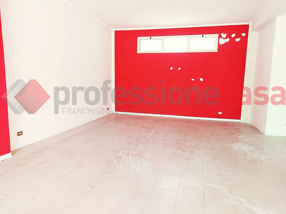 Negozio in affitto a Castrocielo