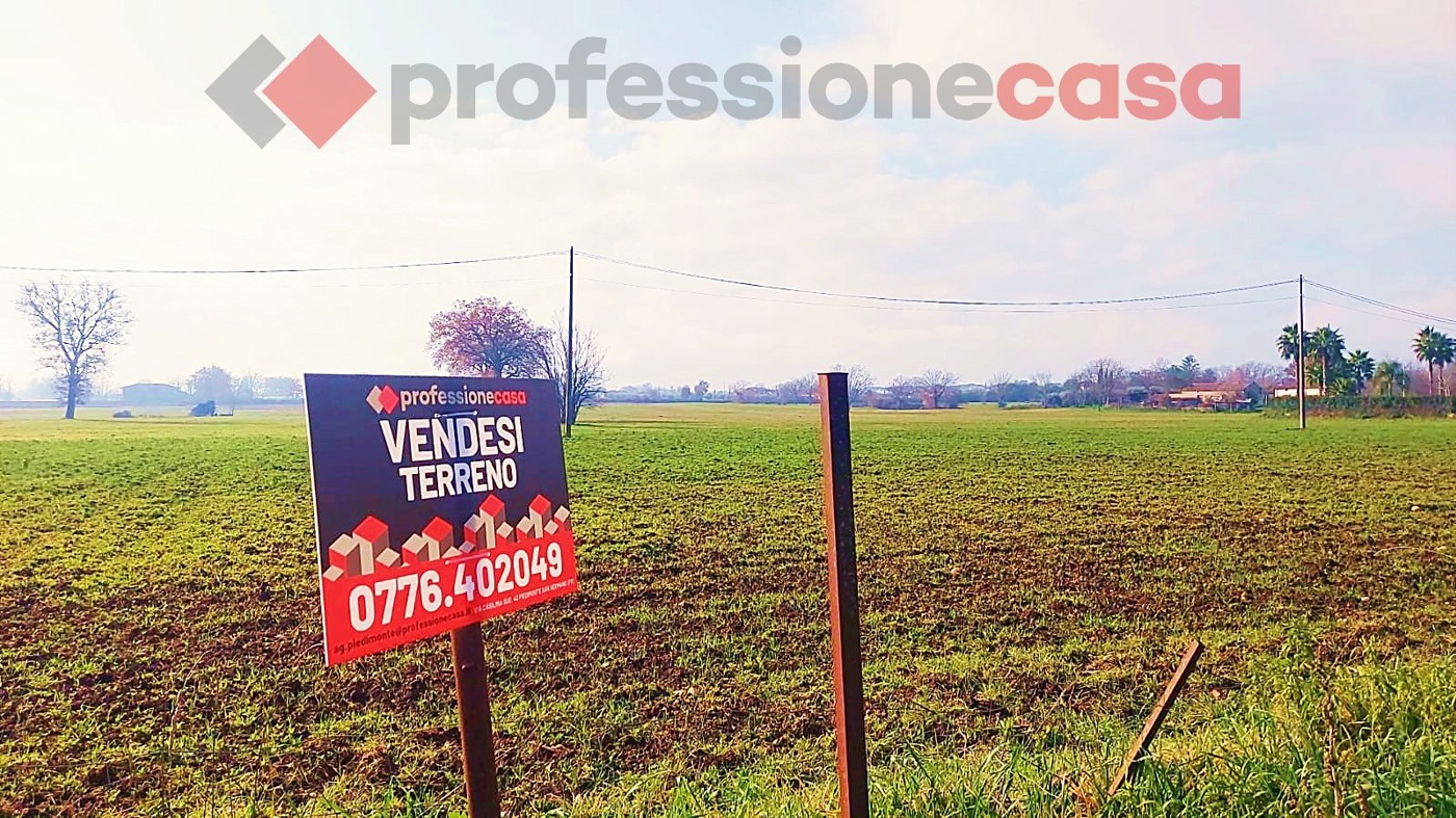 Terreno Agricolo in vendita a Villa Santa Lucia