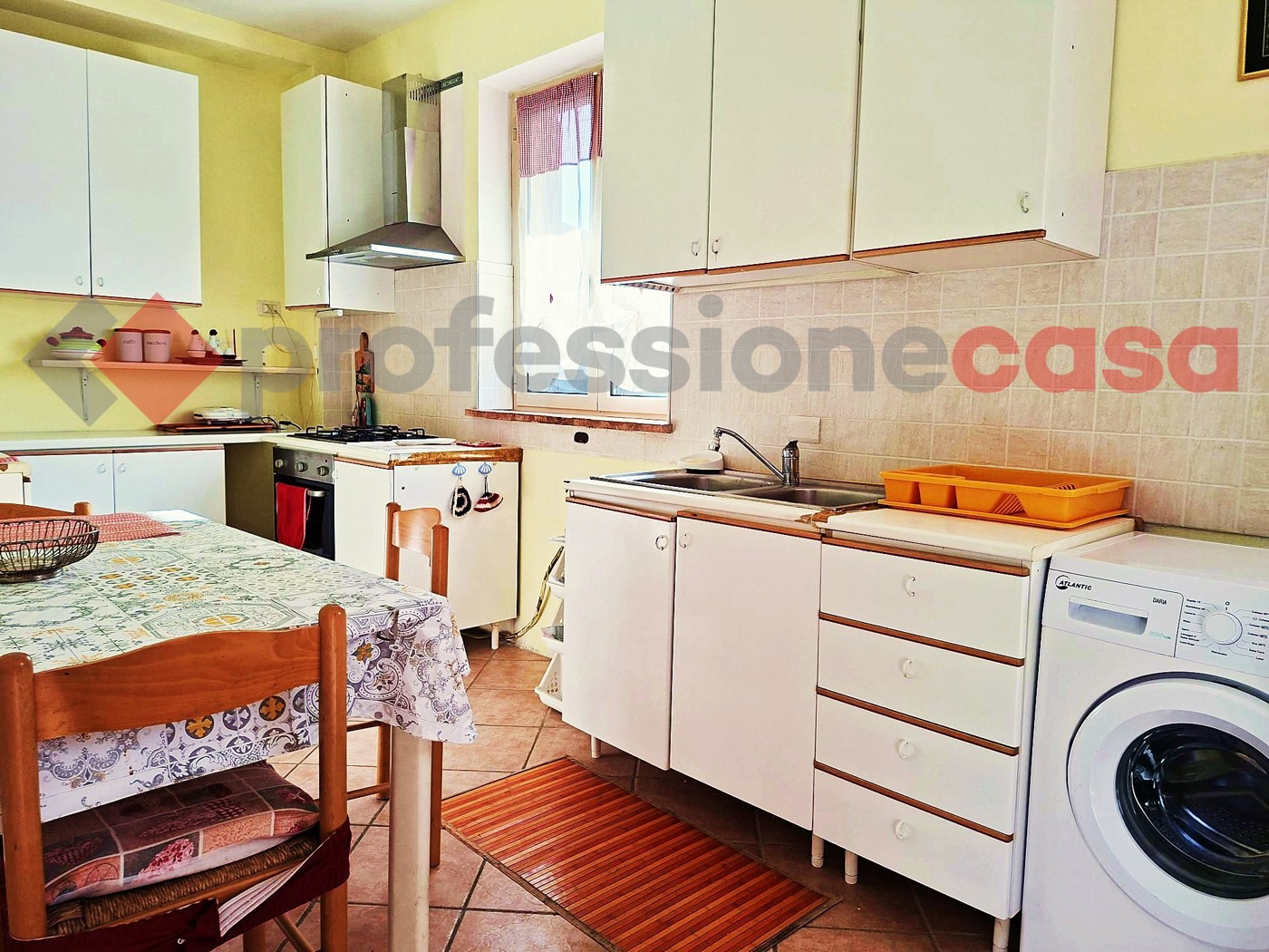 Trilocale arredato in affitto a Aquino